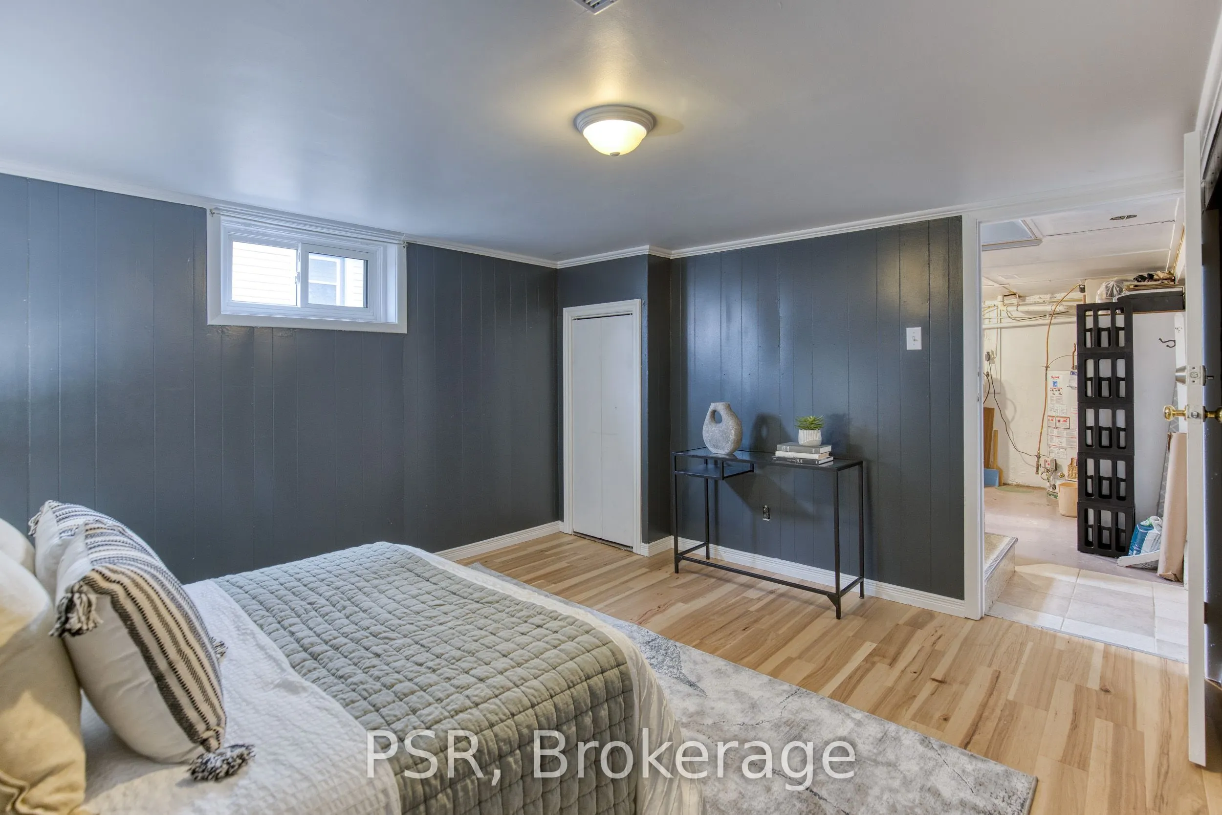 94 North Drive