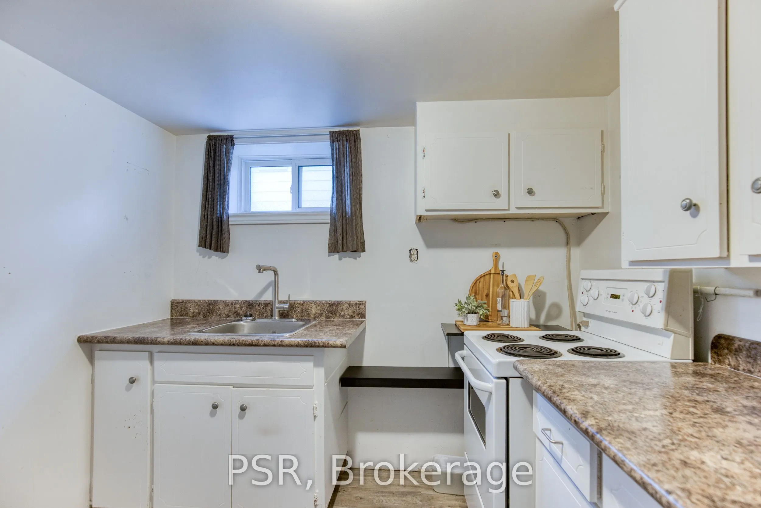 94 North Drive