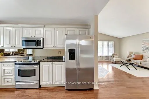 25 Mapleview Drive