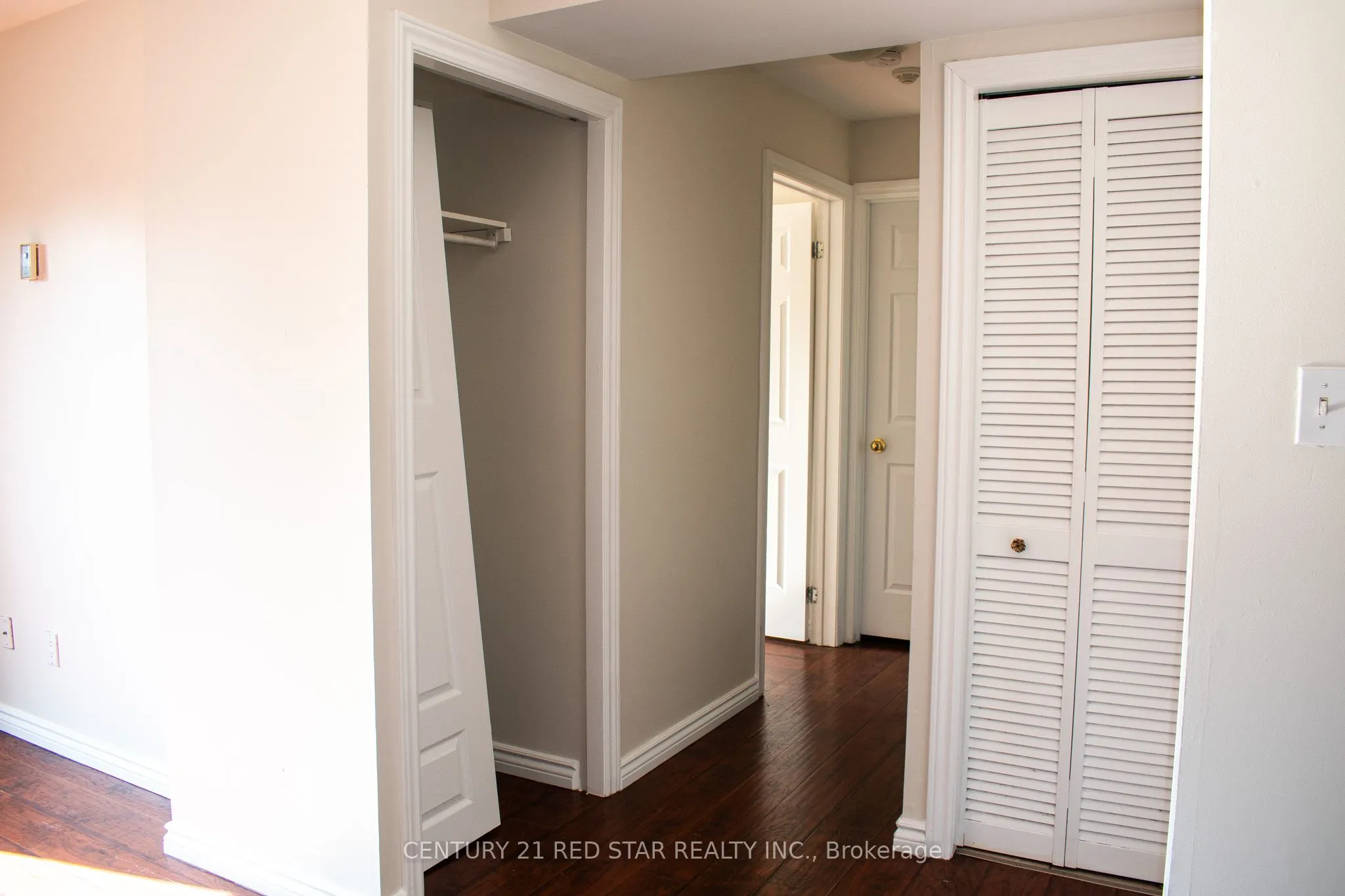 28 Victoria Avenue N, #206