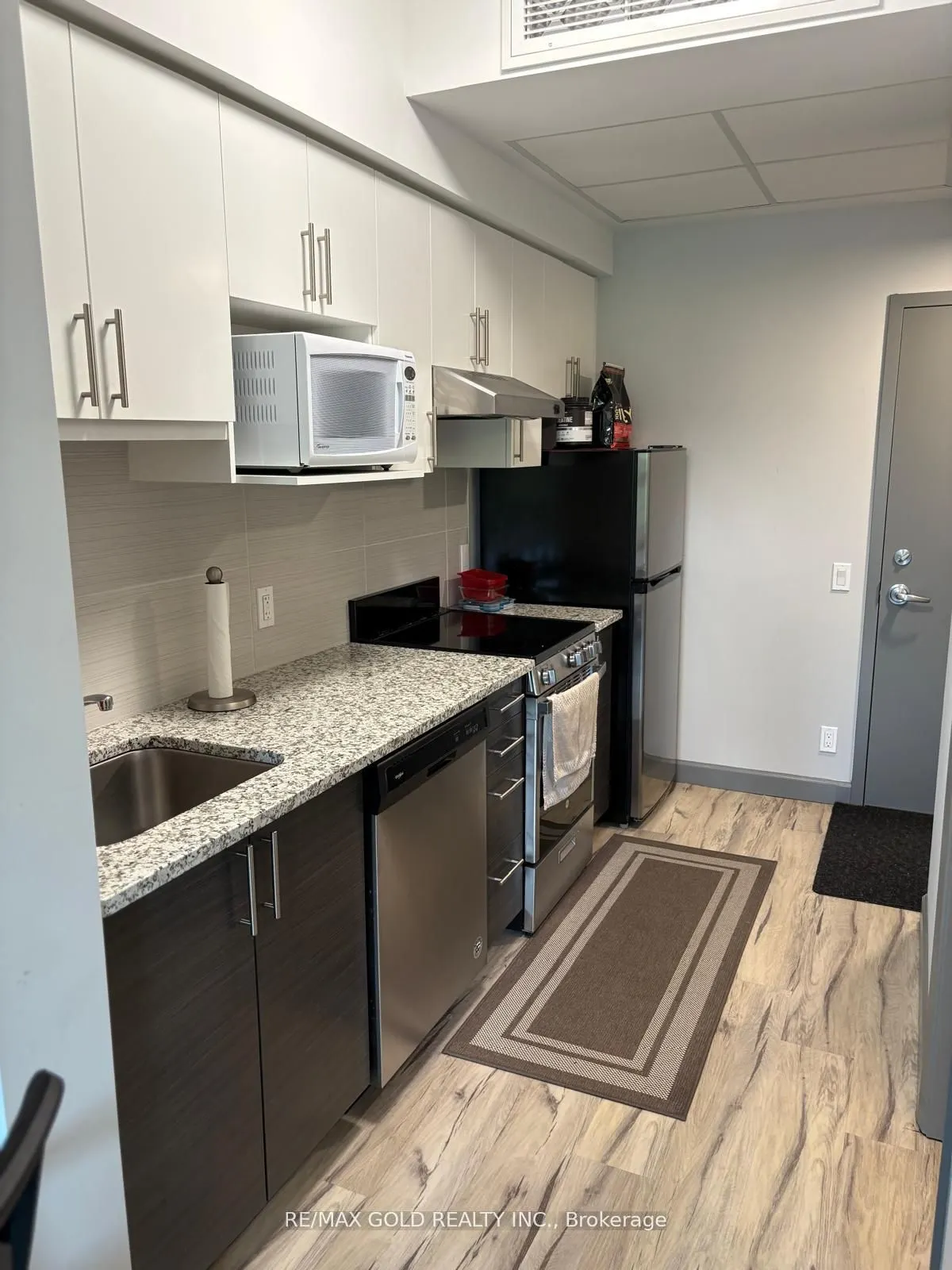 77 Leland Street, #512