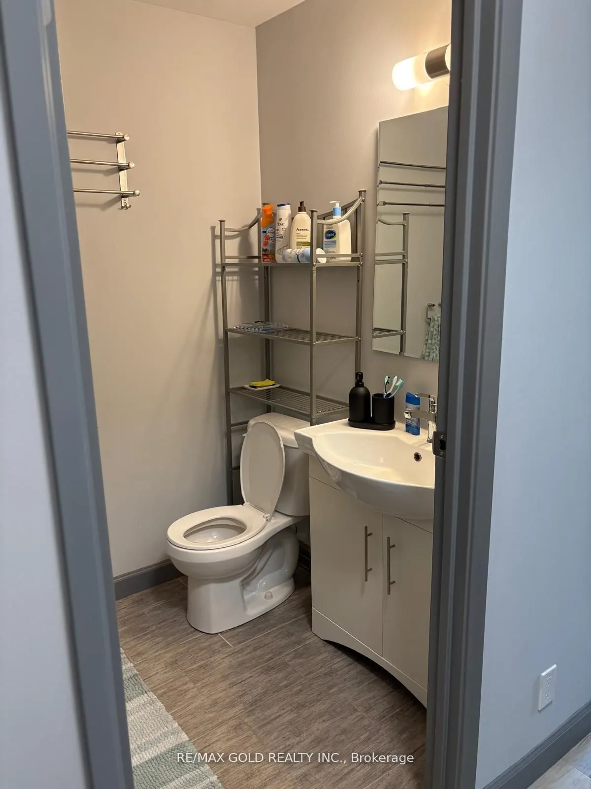 77 Leland Street, #512
