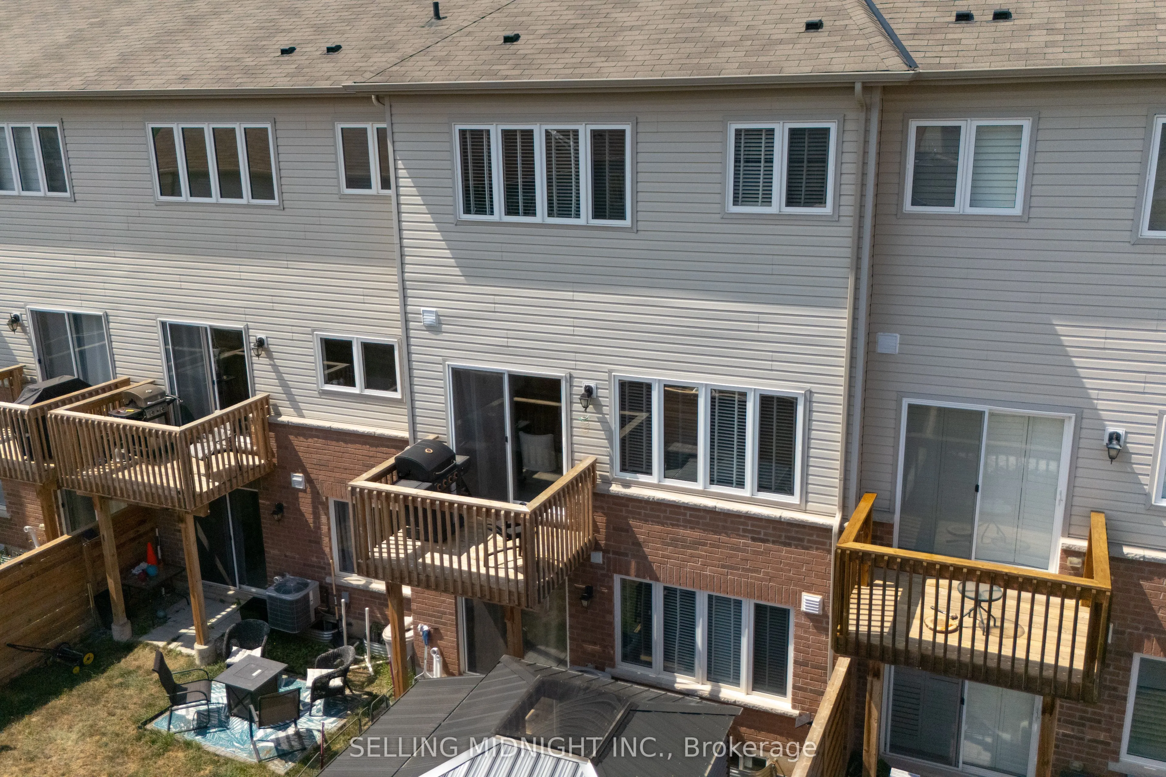 4020 Fracchioni Drive