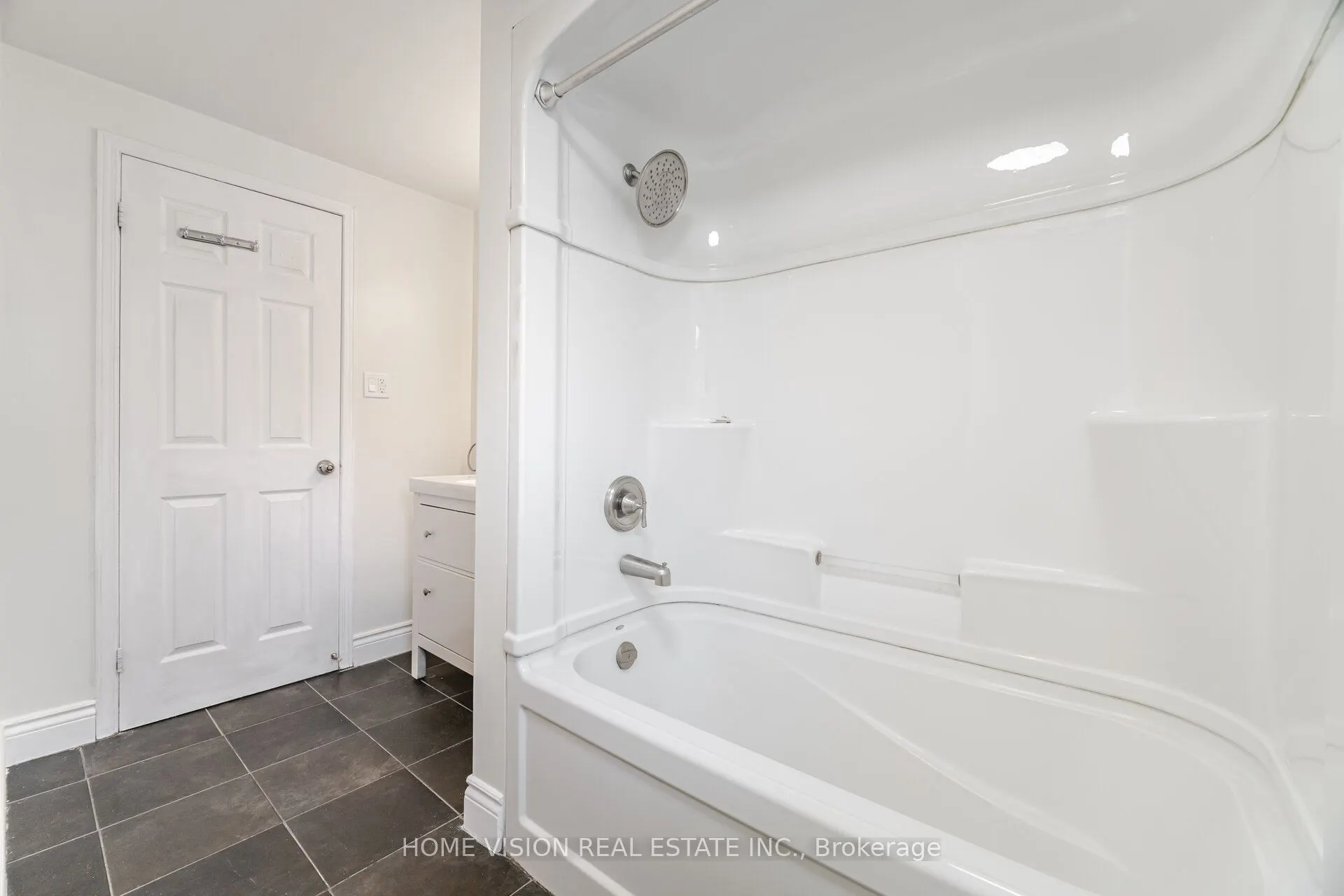 1350 Limeridge Road E, #49
