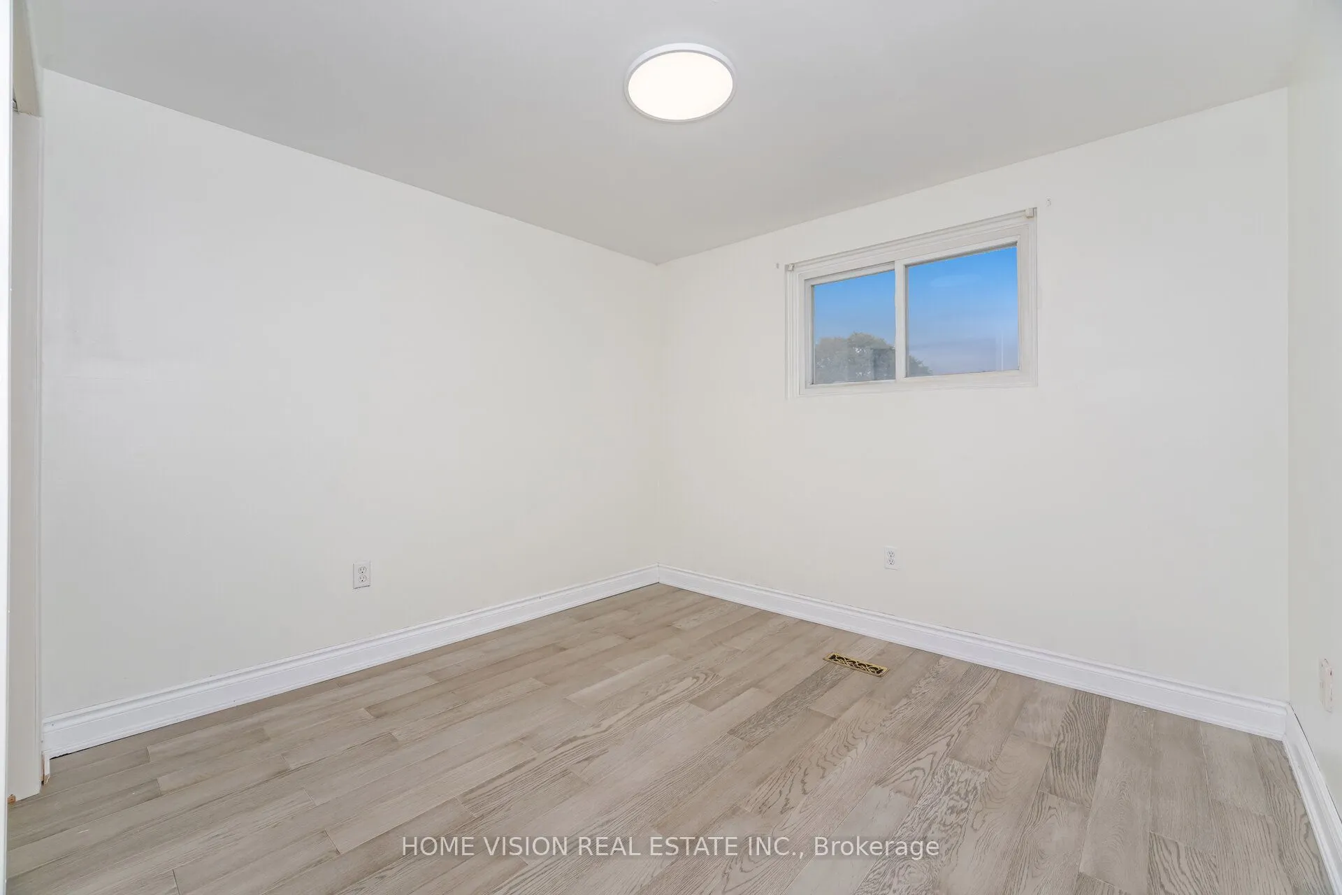 1350 Limeridge Road E, #49