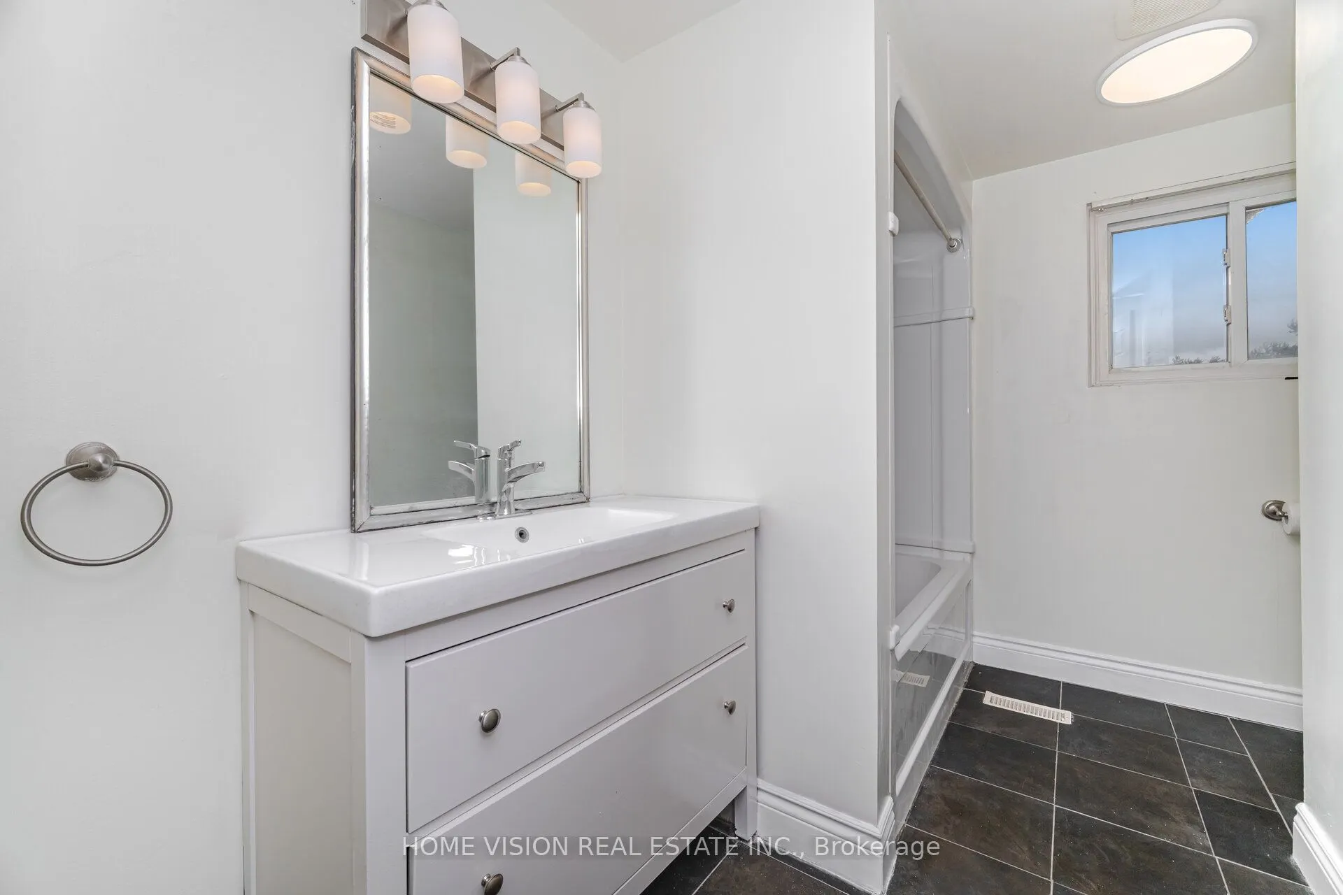 1350 Limeridge Road E, #49
