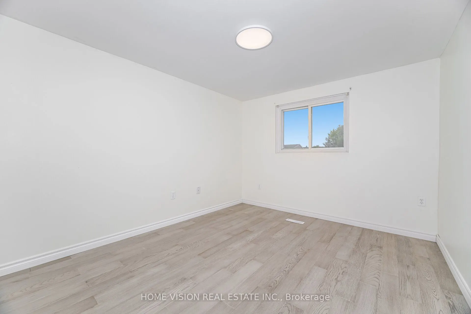 1350 Limeridge Road E, #49