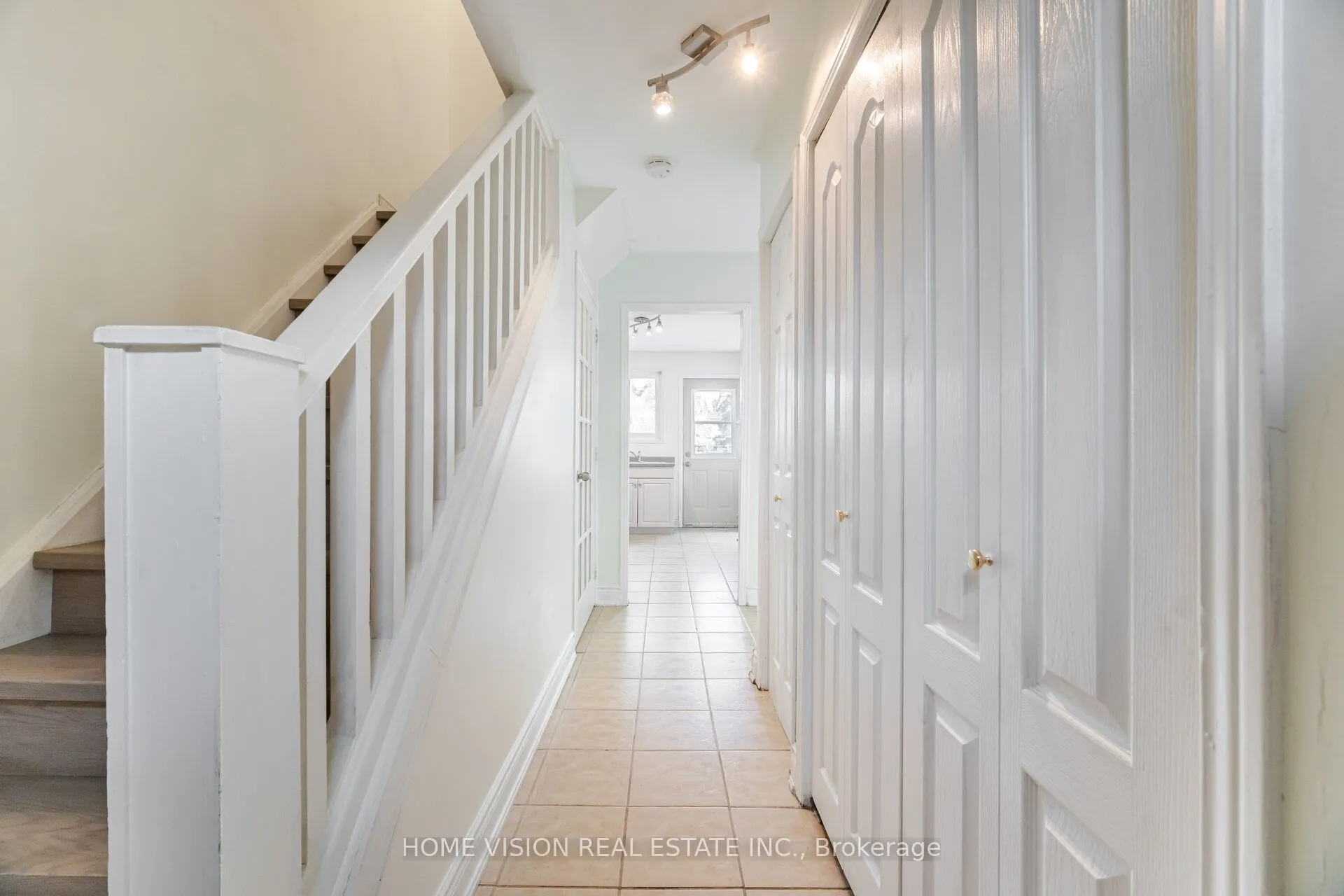 1350 Limeridge Road E, #49
