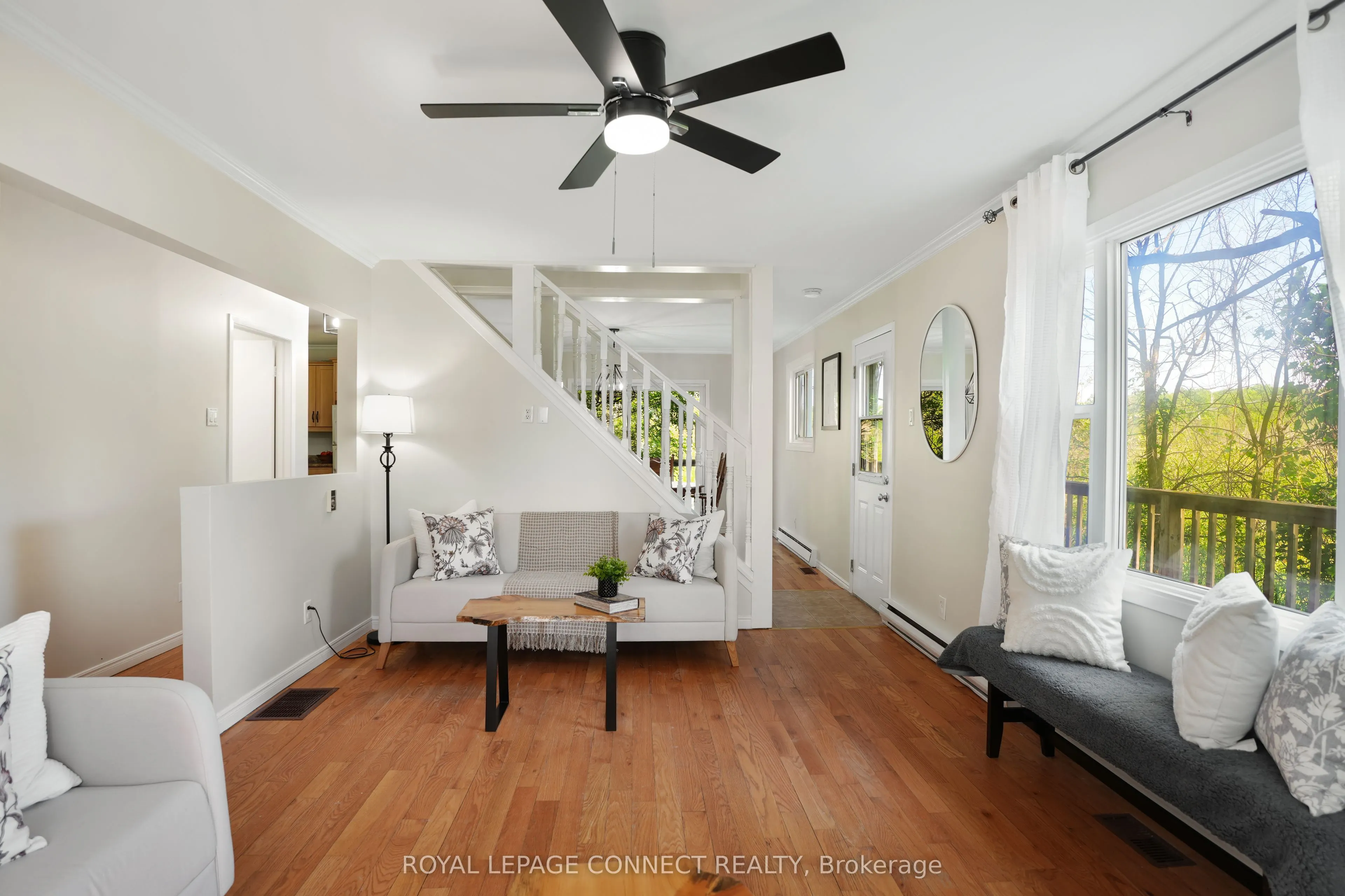 1049 Johnston Road
