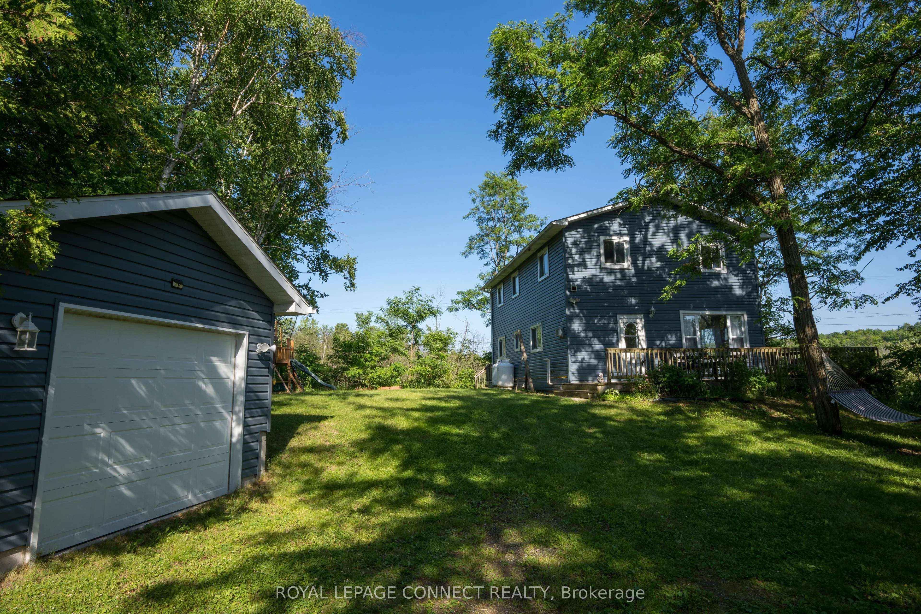1049 Johnston Road