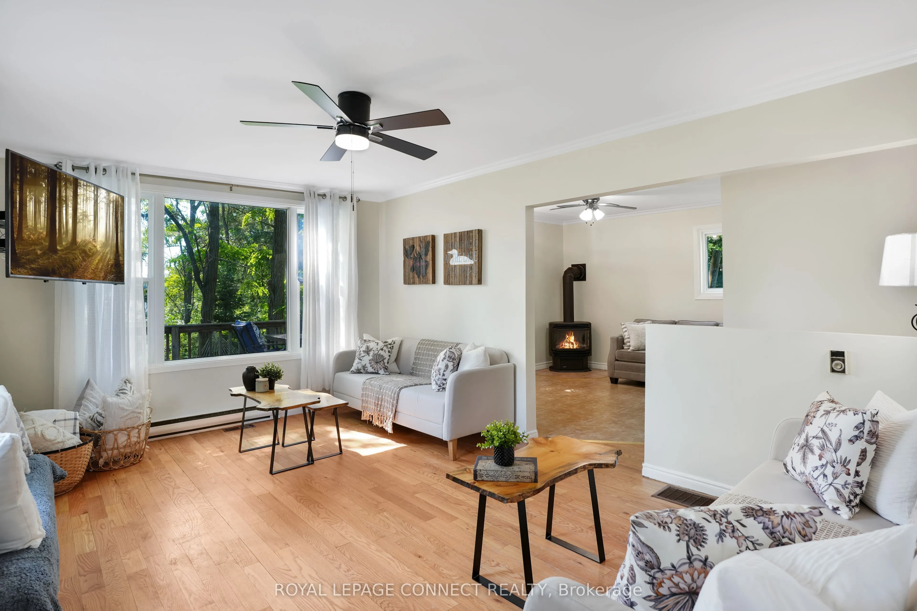 1049 Johnston Road