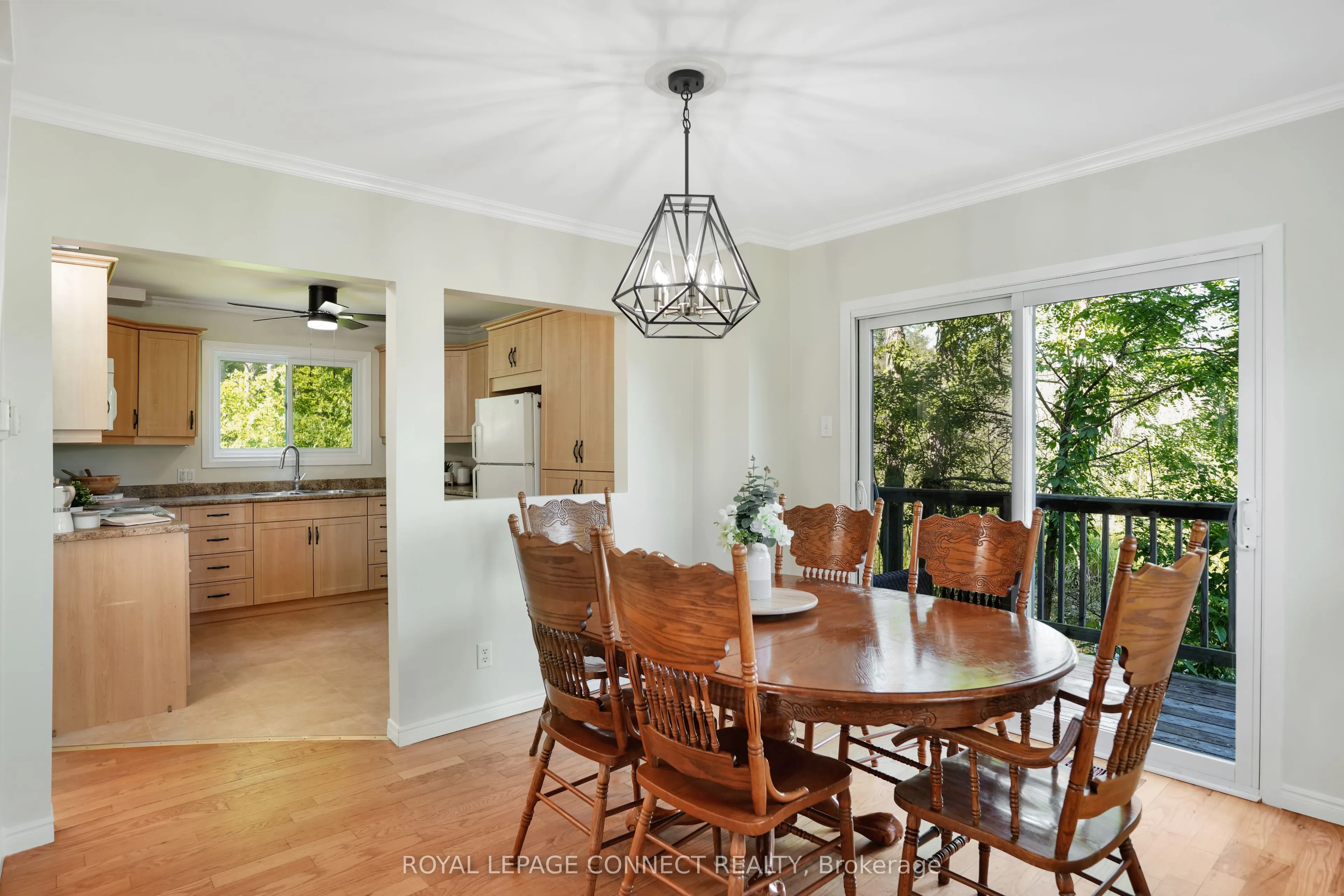 1049 Johnston Road