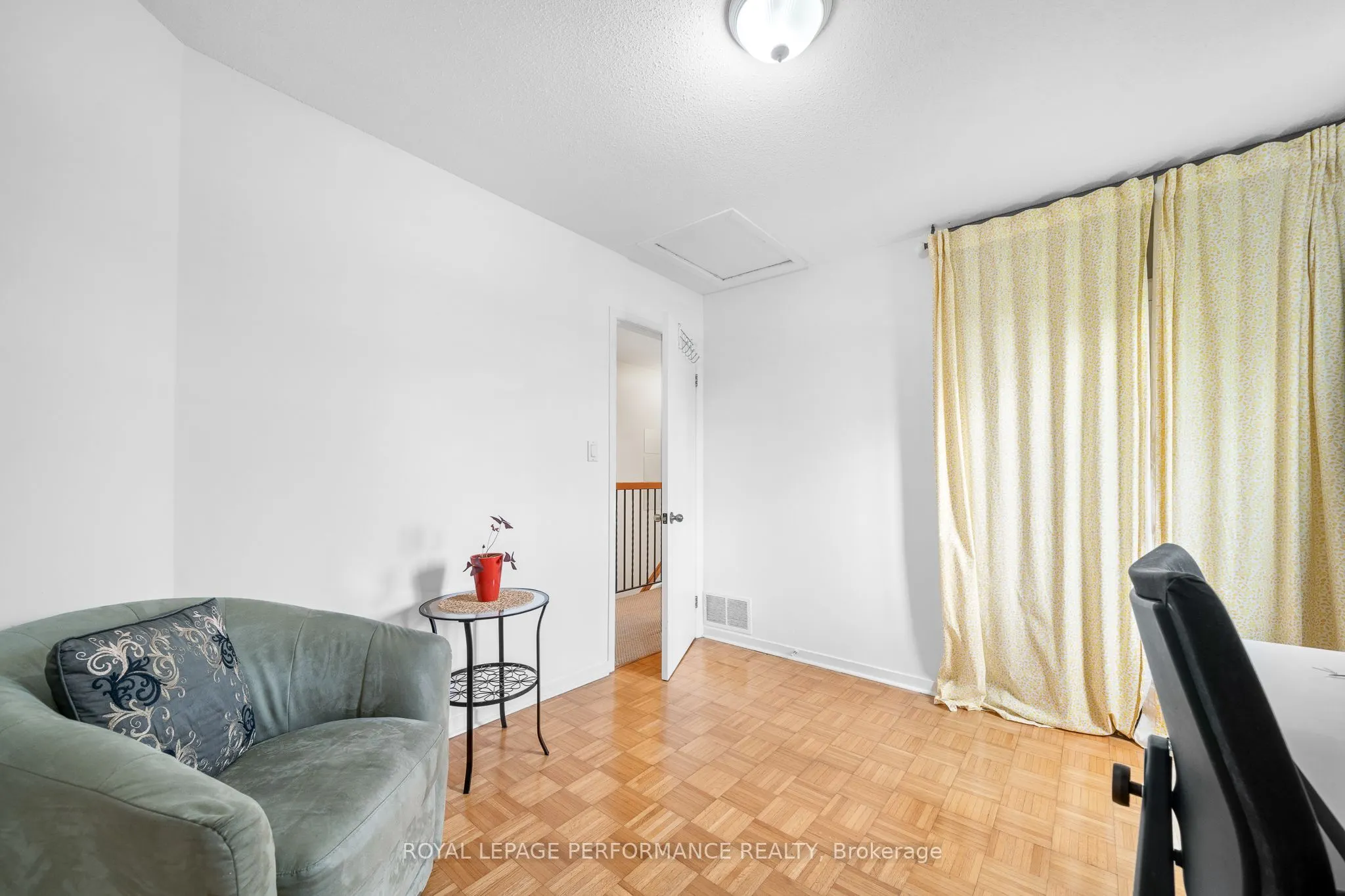 494 Woodland Avenue