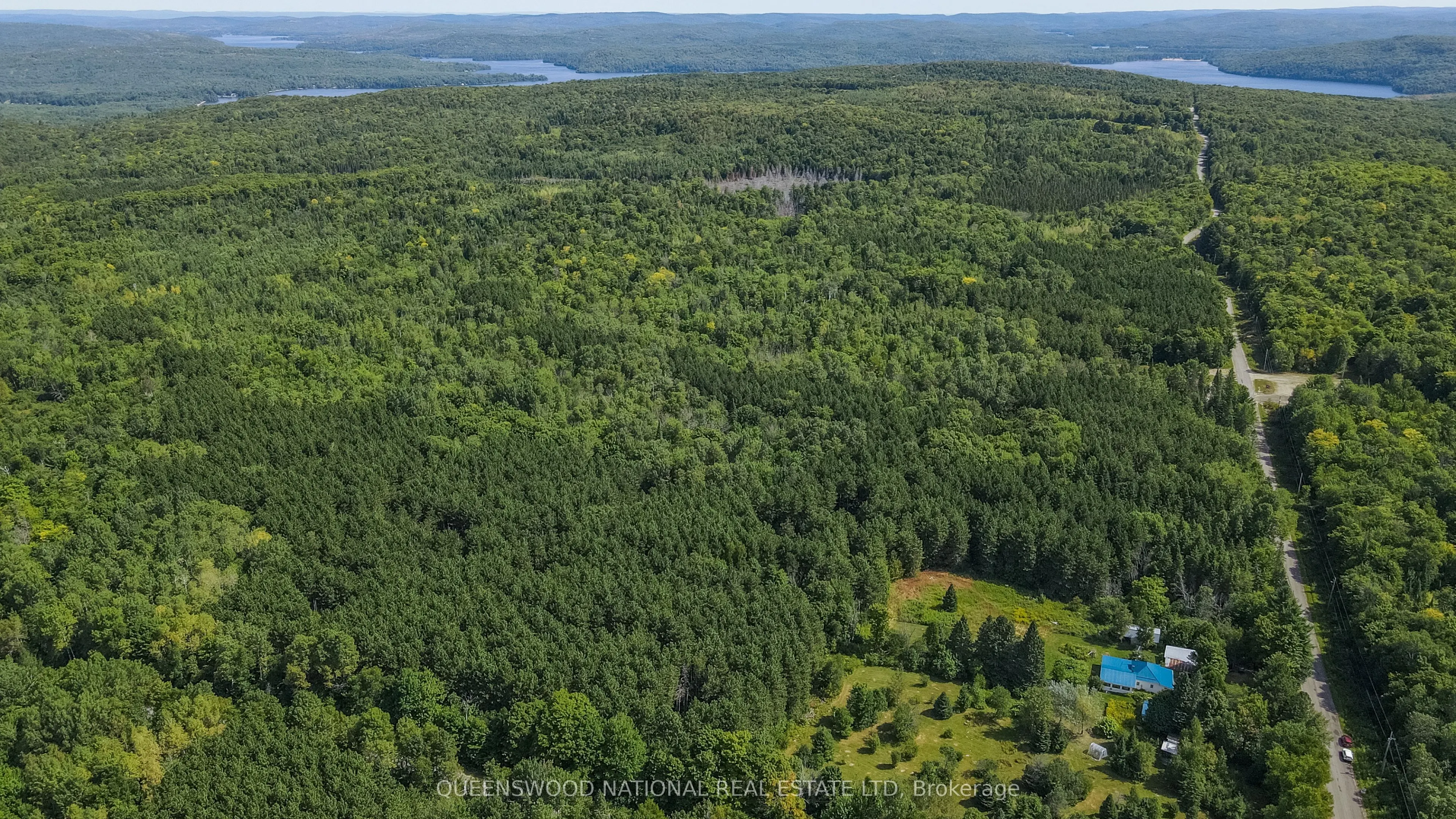842 Centreview Road