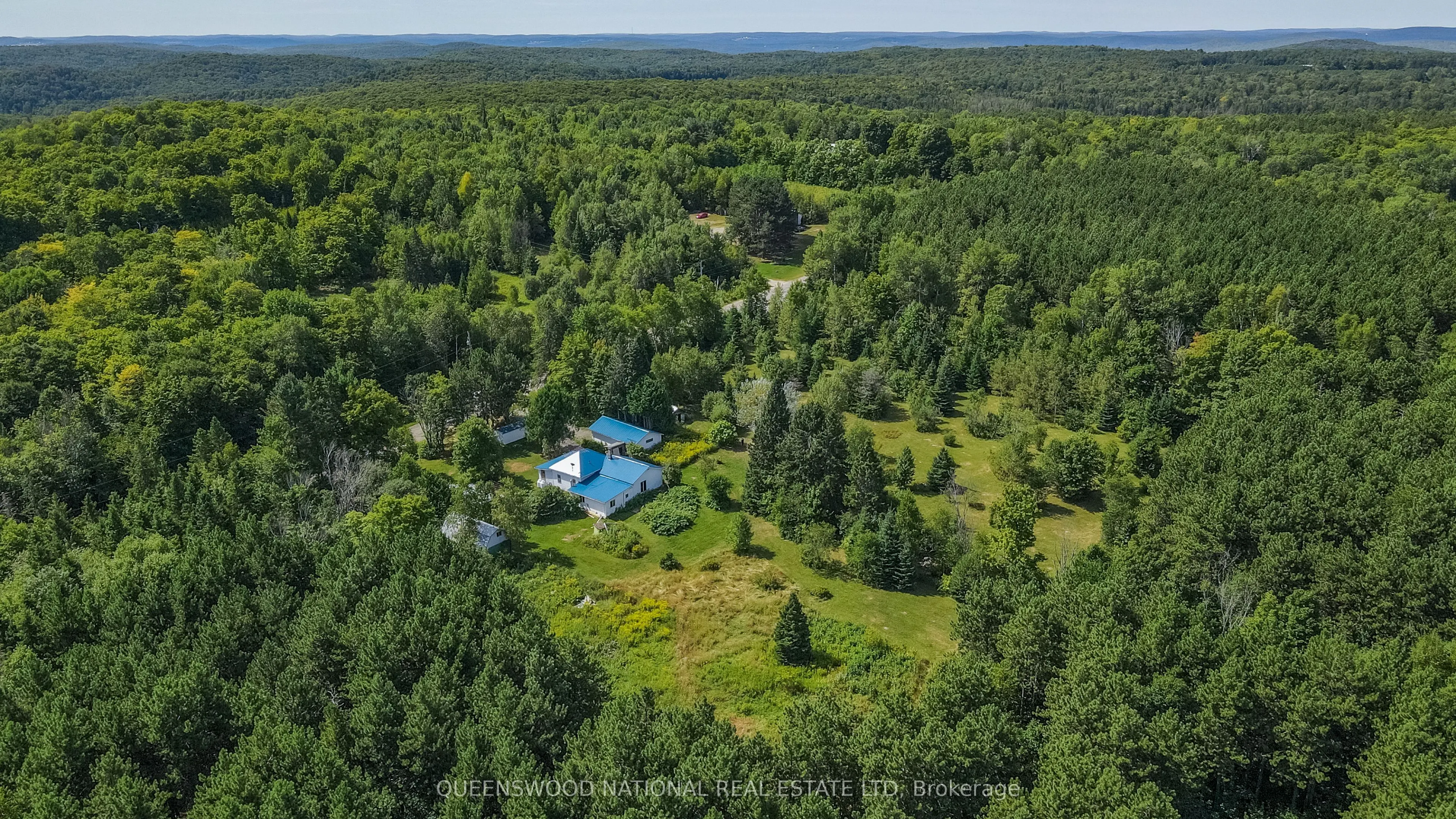 842 Centreview Road