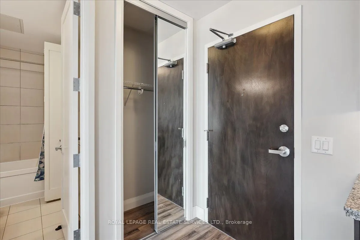 118 King Street E, #920