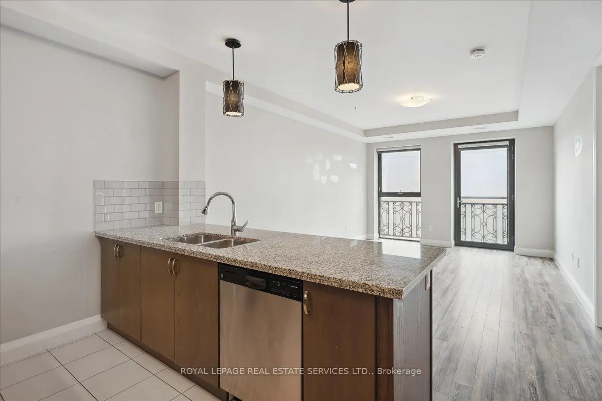 118 King Street E, #920