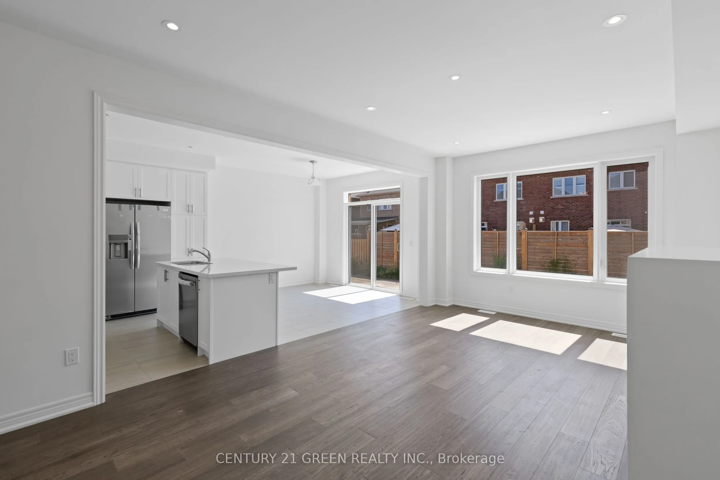8 Shawbridge Court, #Main