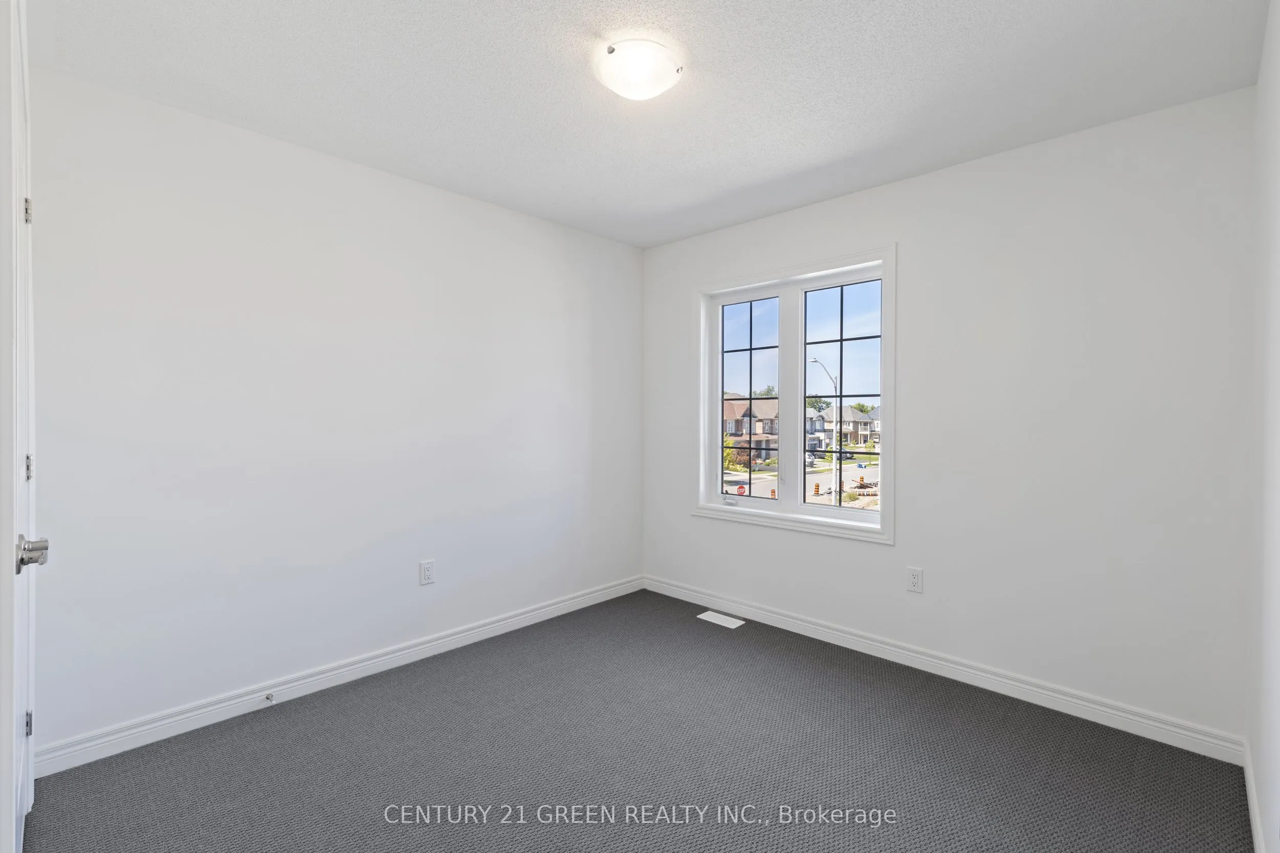 8 Shawbridge Court, #Main