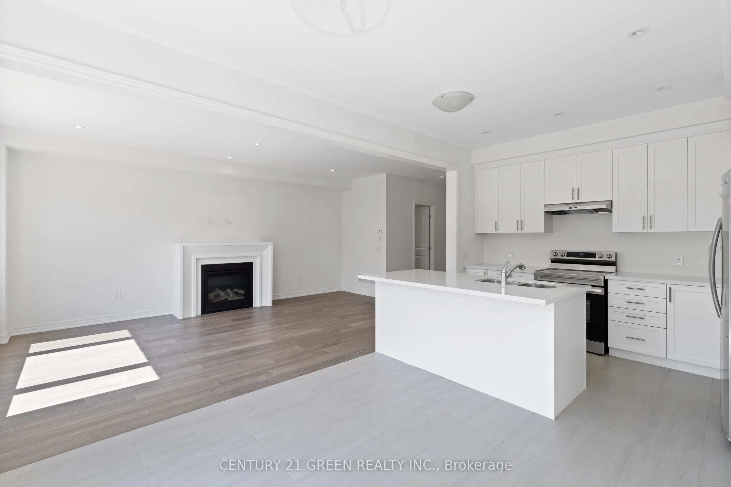 8 Shawbridge Court, #Main