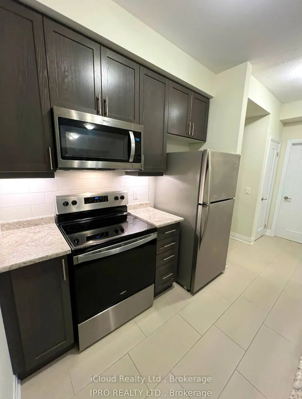 16 Concord Place, #909