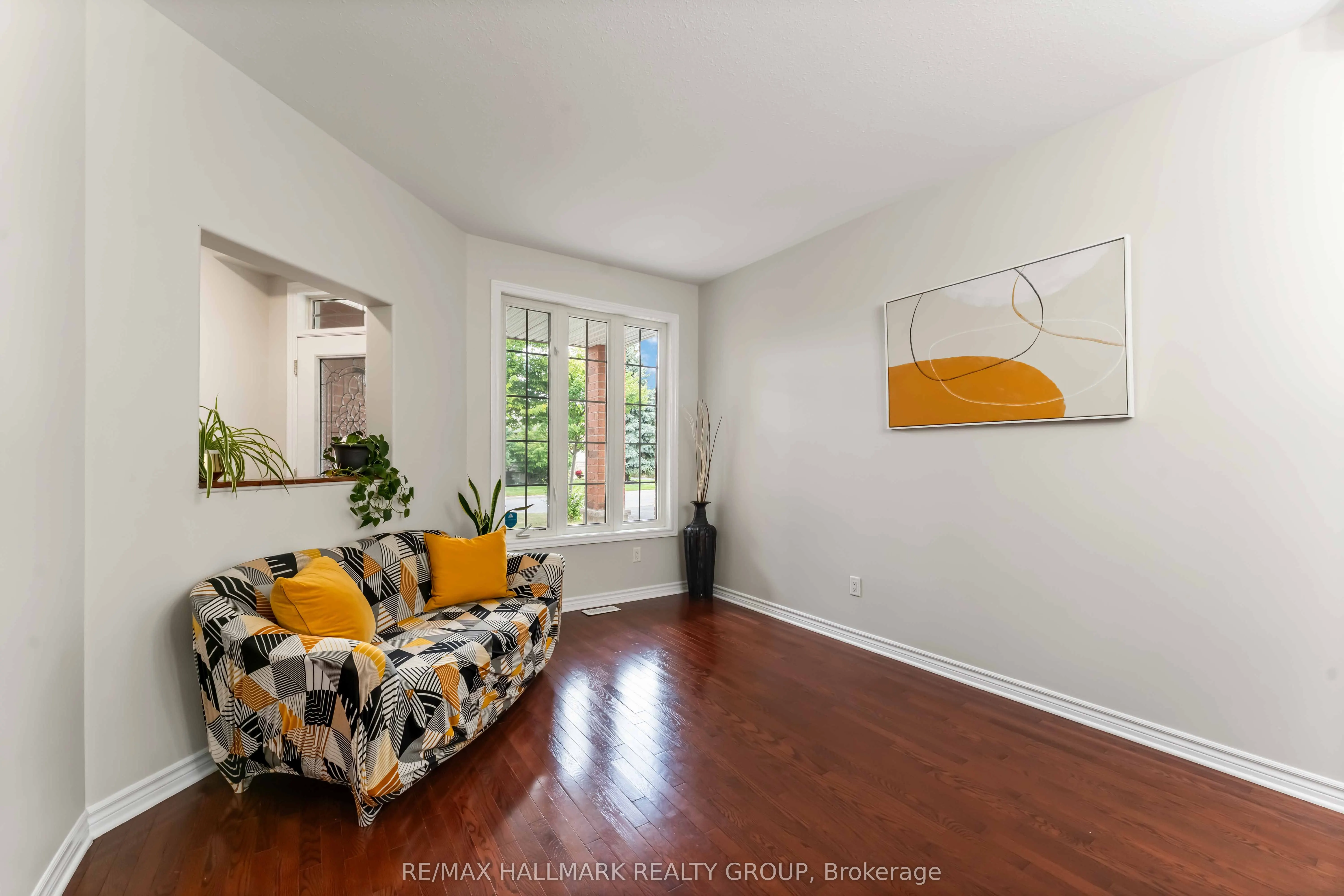 656 Everlasting Crescent