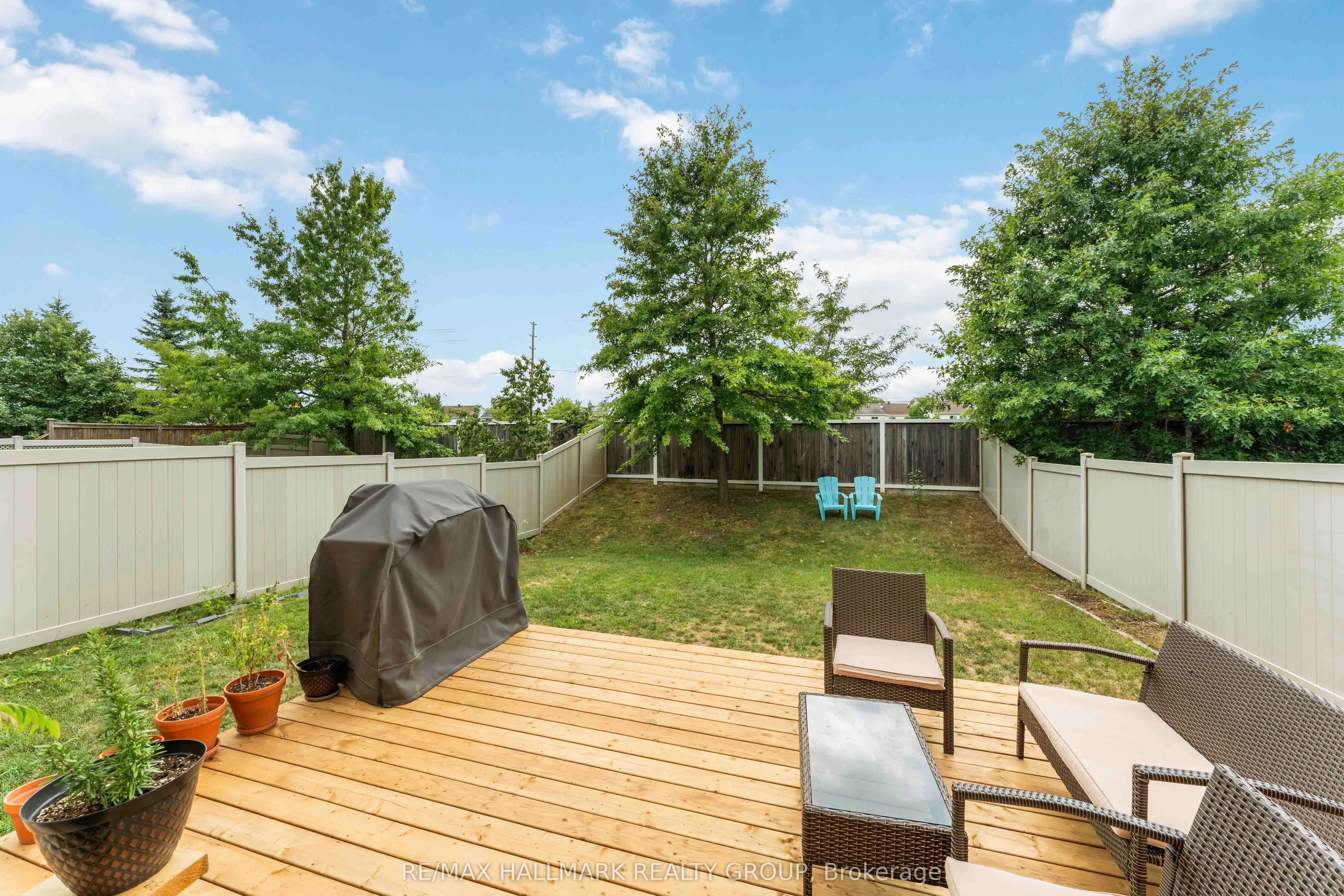 656 Everlasting Crescent