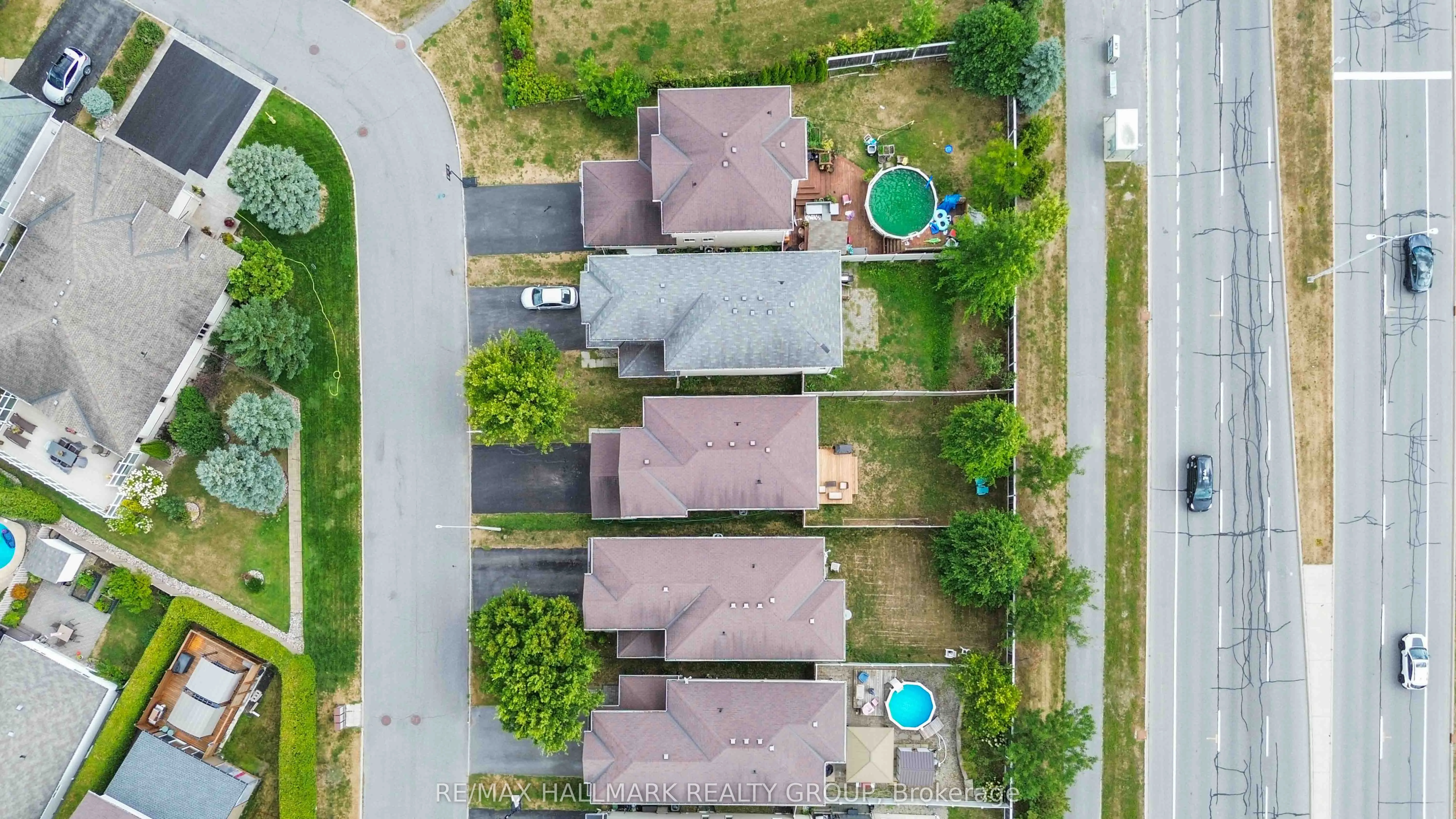 656 Everlasting Crescent