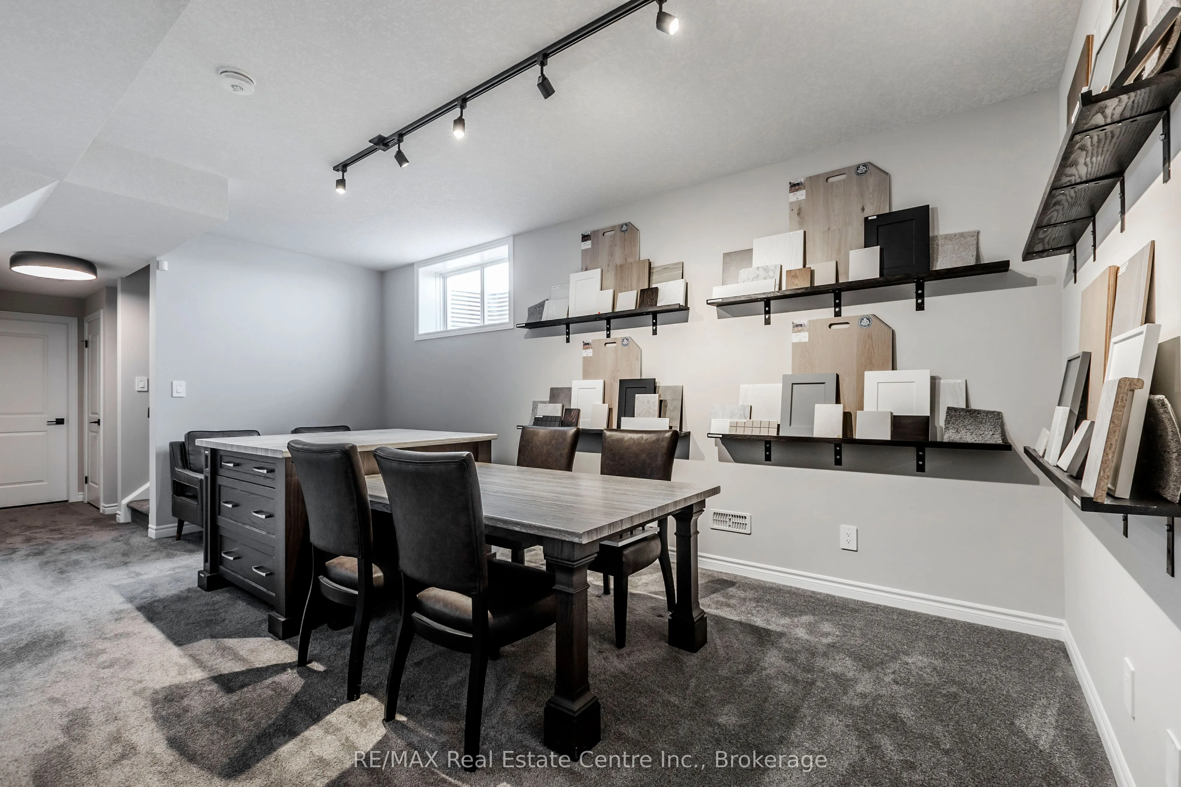 119 Langridge Way