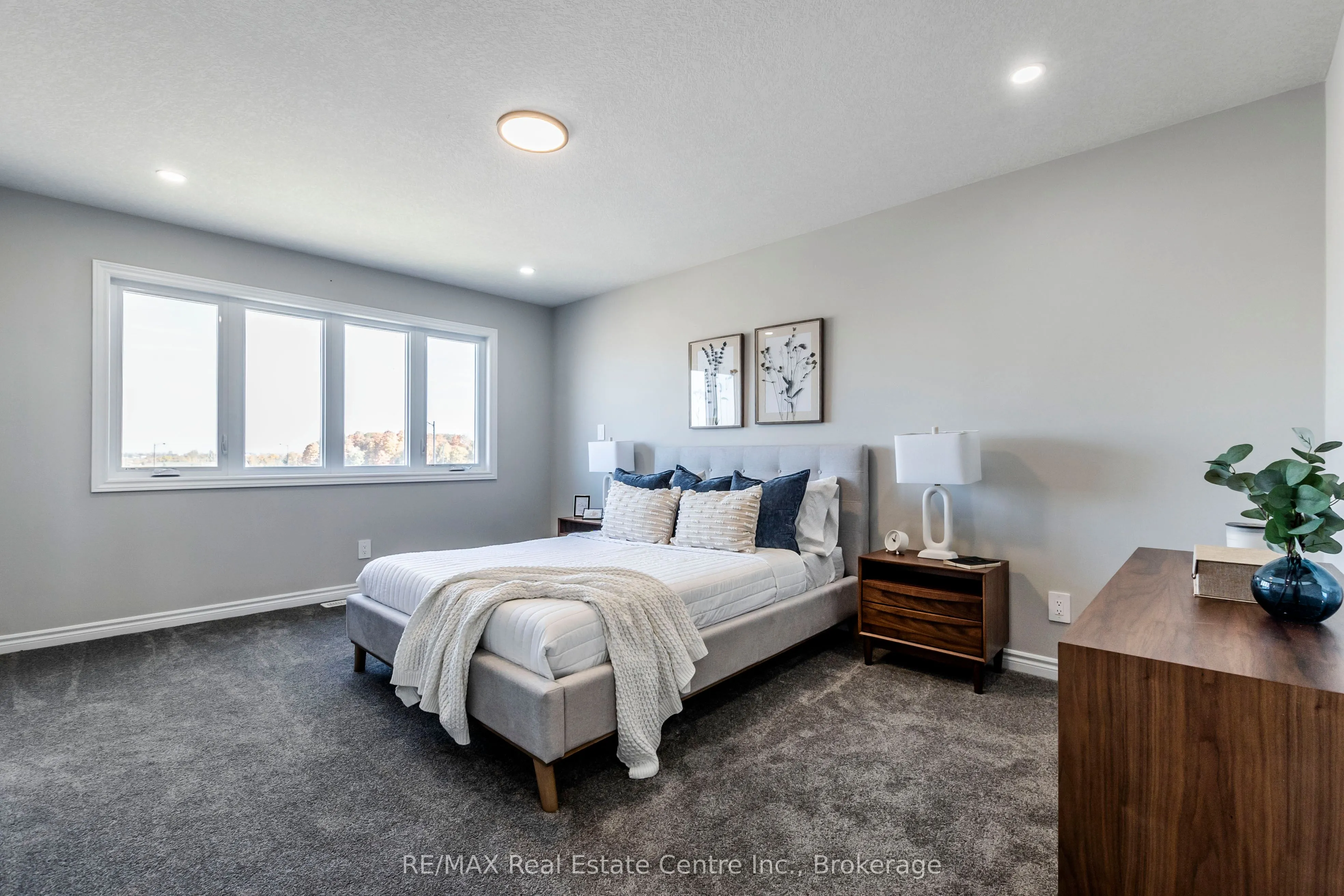 119 Langridge Way