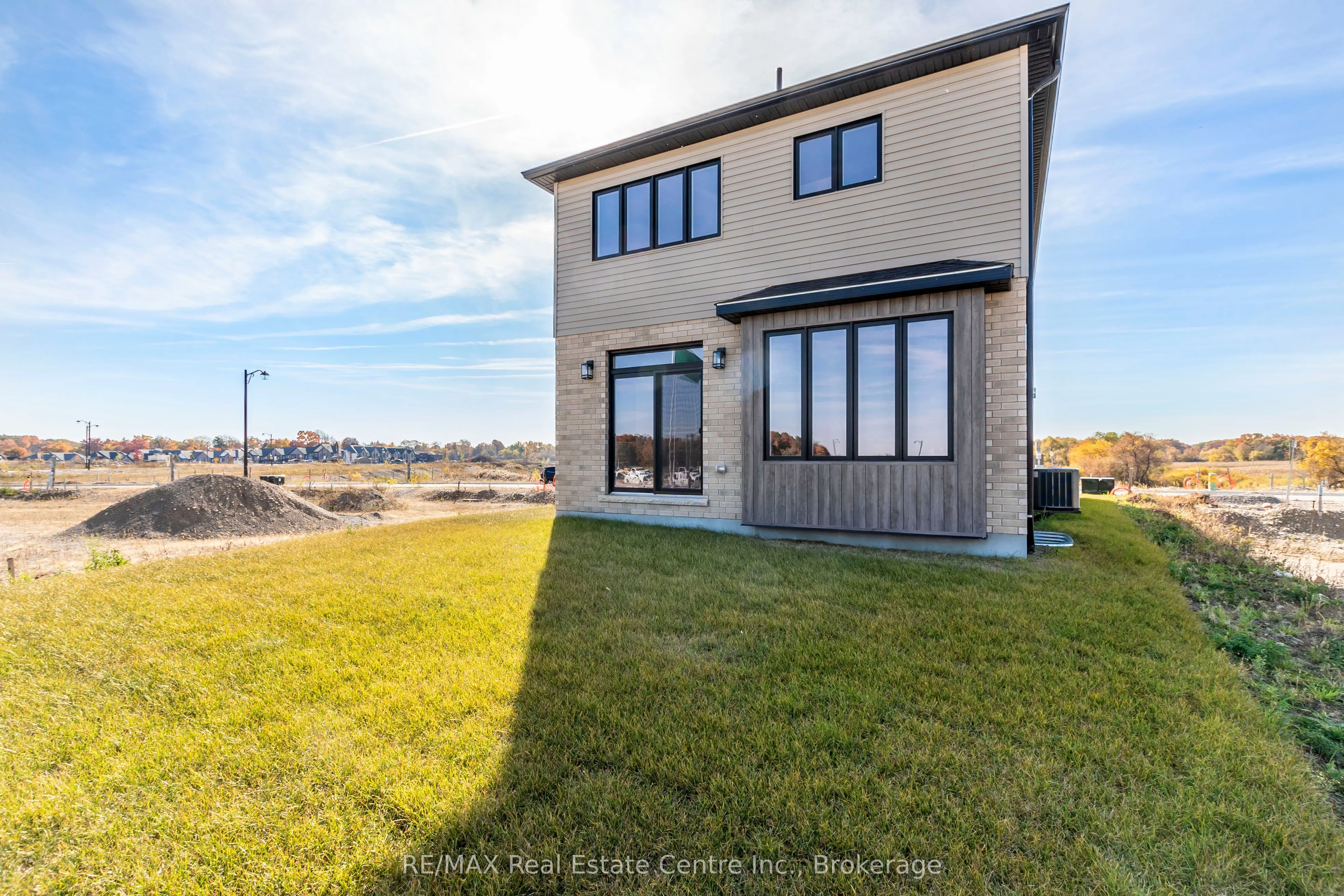 119 Langridge Way