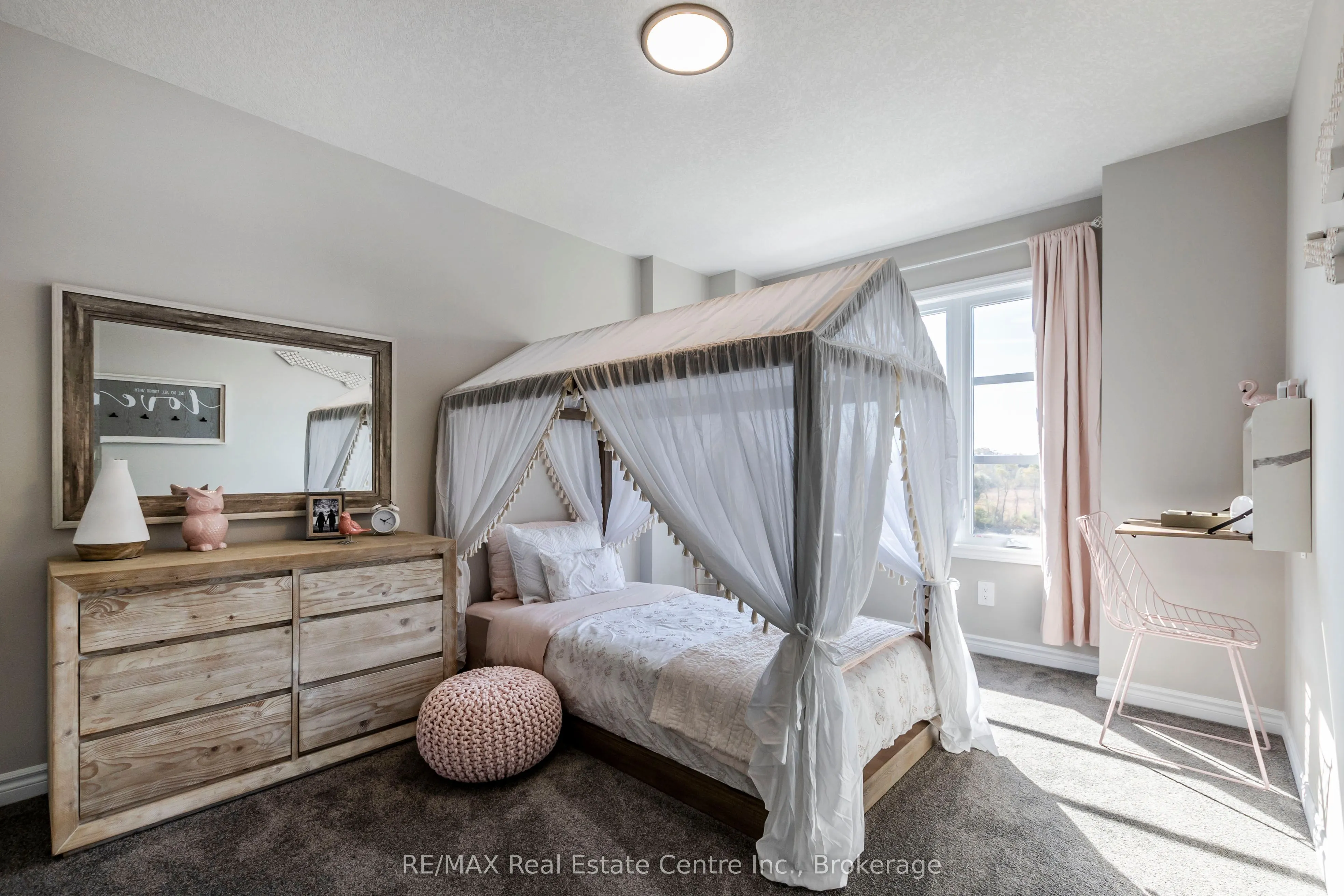 119 Langridge Way