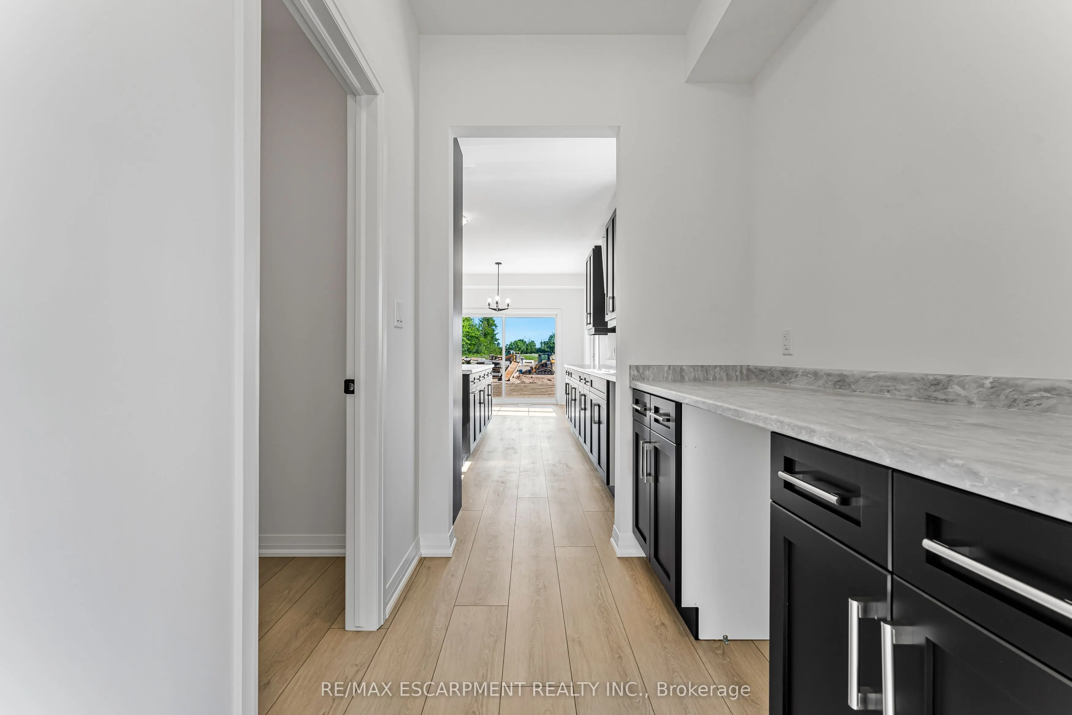 902 RUTHERFORD Street
