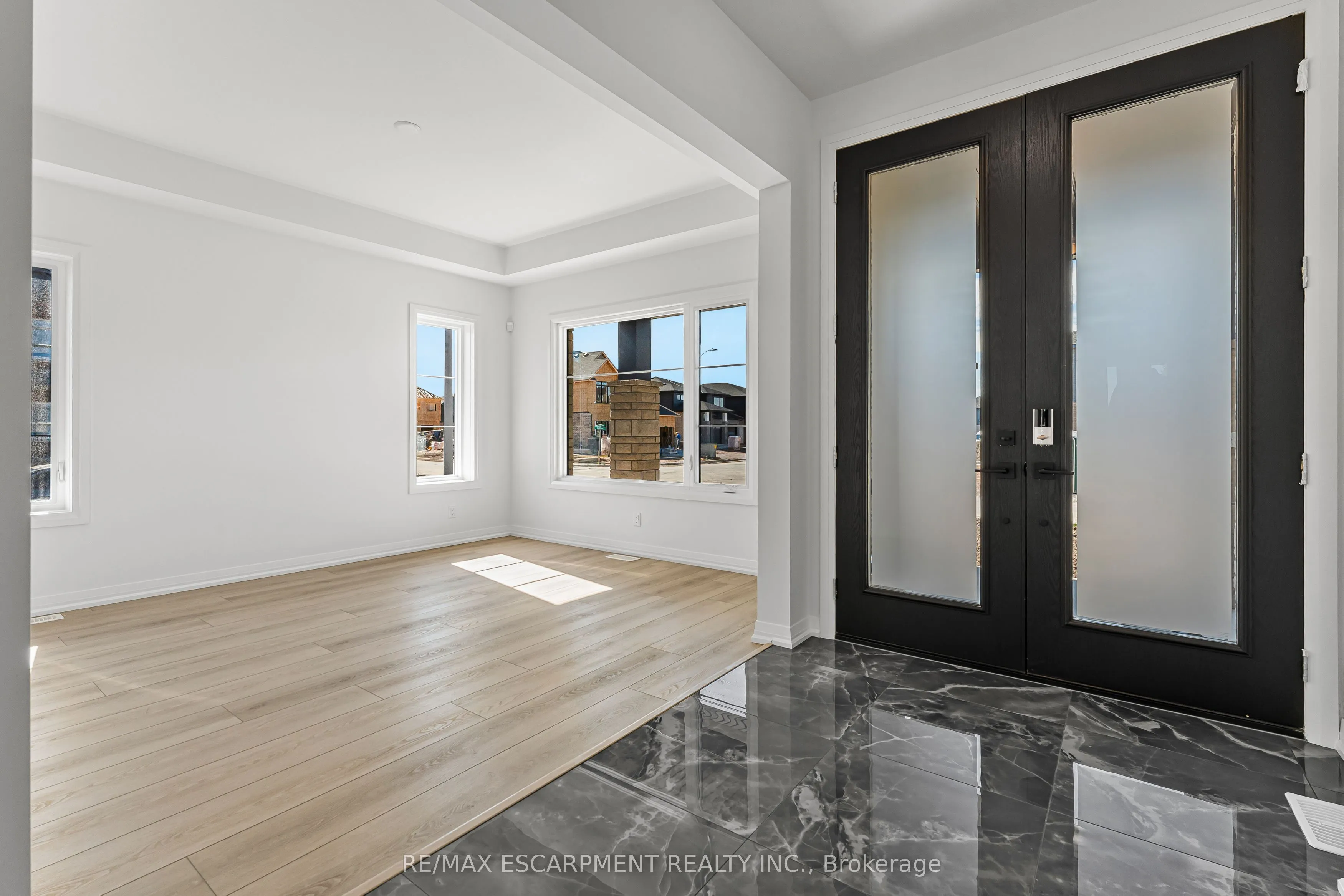 902 RUTHERFORD Street