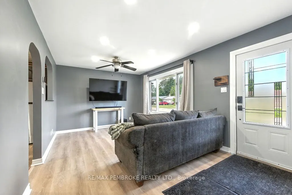 10 Silke Drive