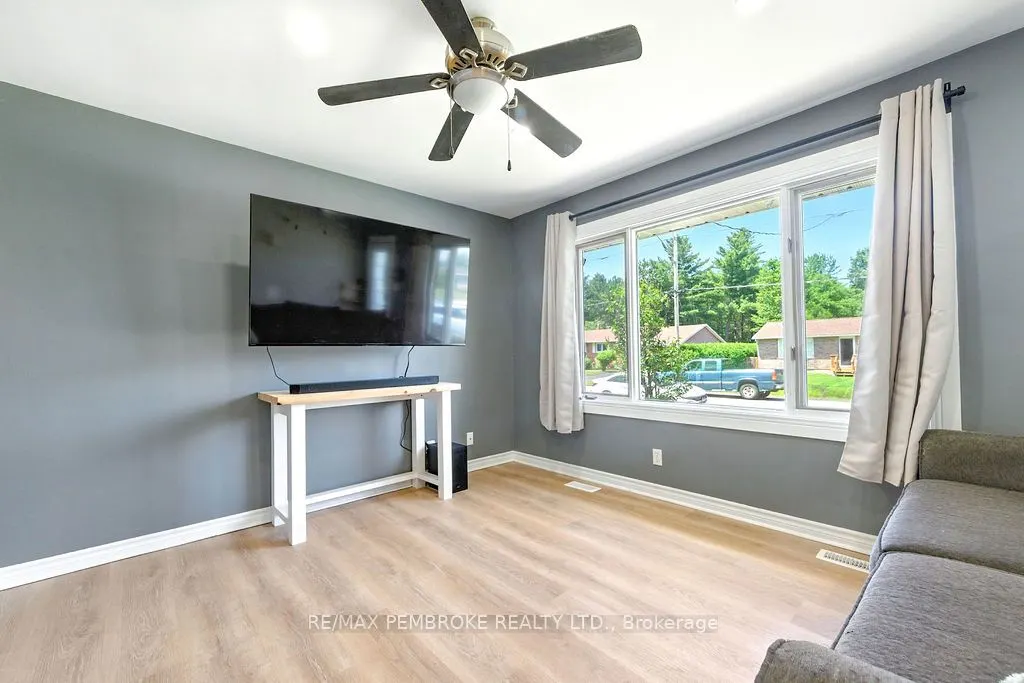 10 Silke Drive