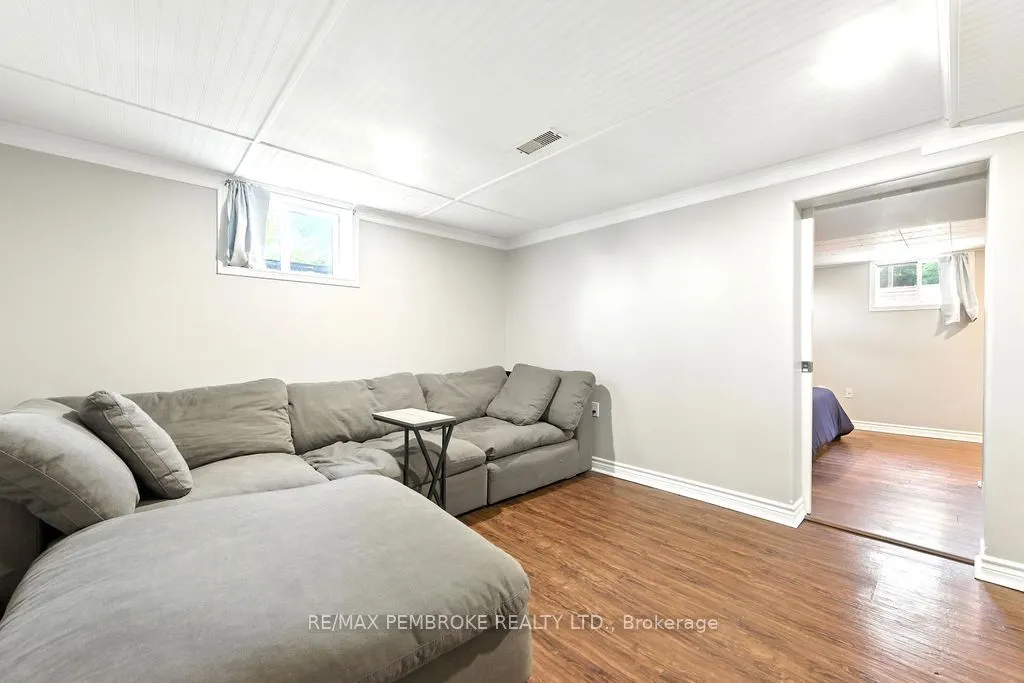 10 Silke Drive
