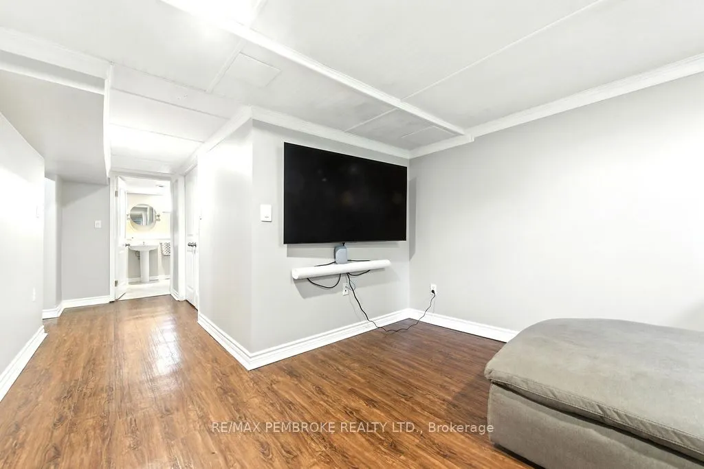 10 Silke Drive