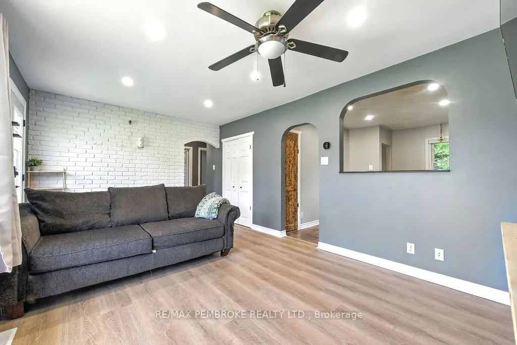 10 Silke Drive