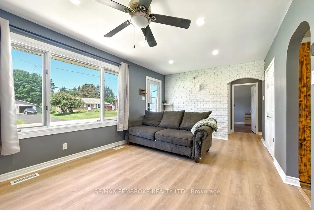 10 Silke Drive