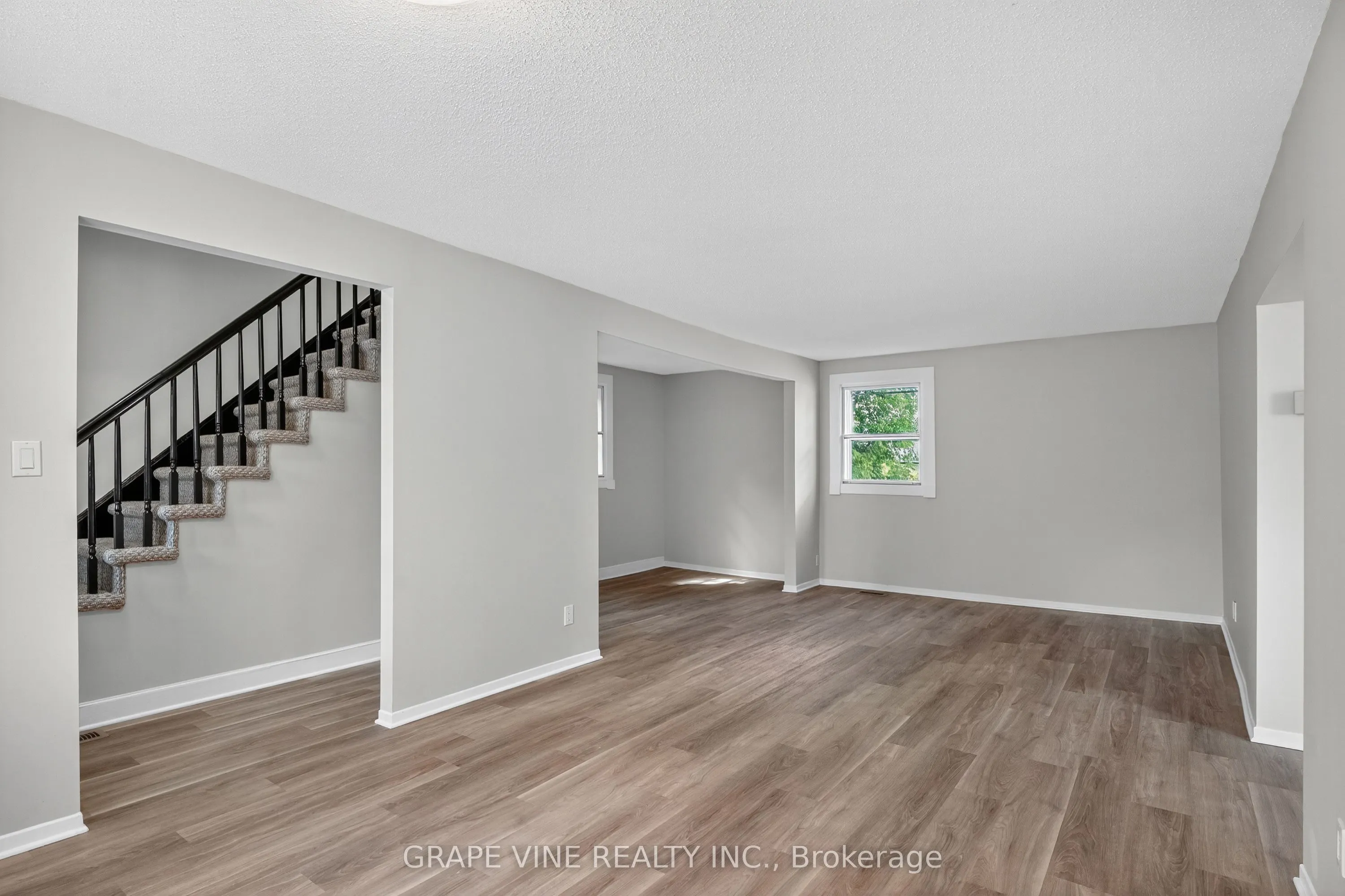 814 Laurier Street