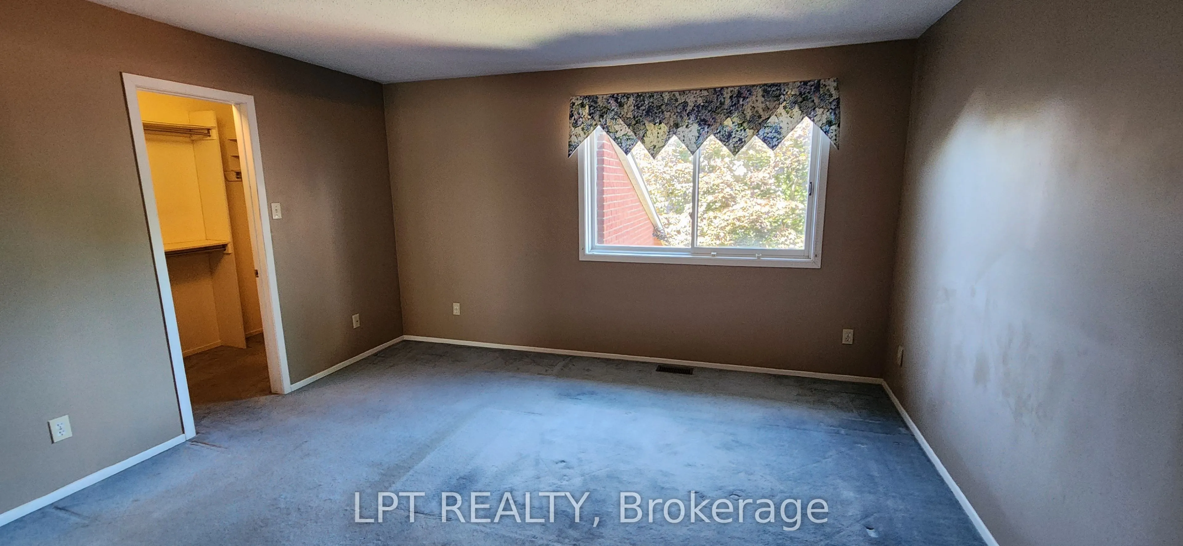 148 Pickwick Drive