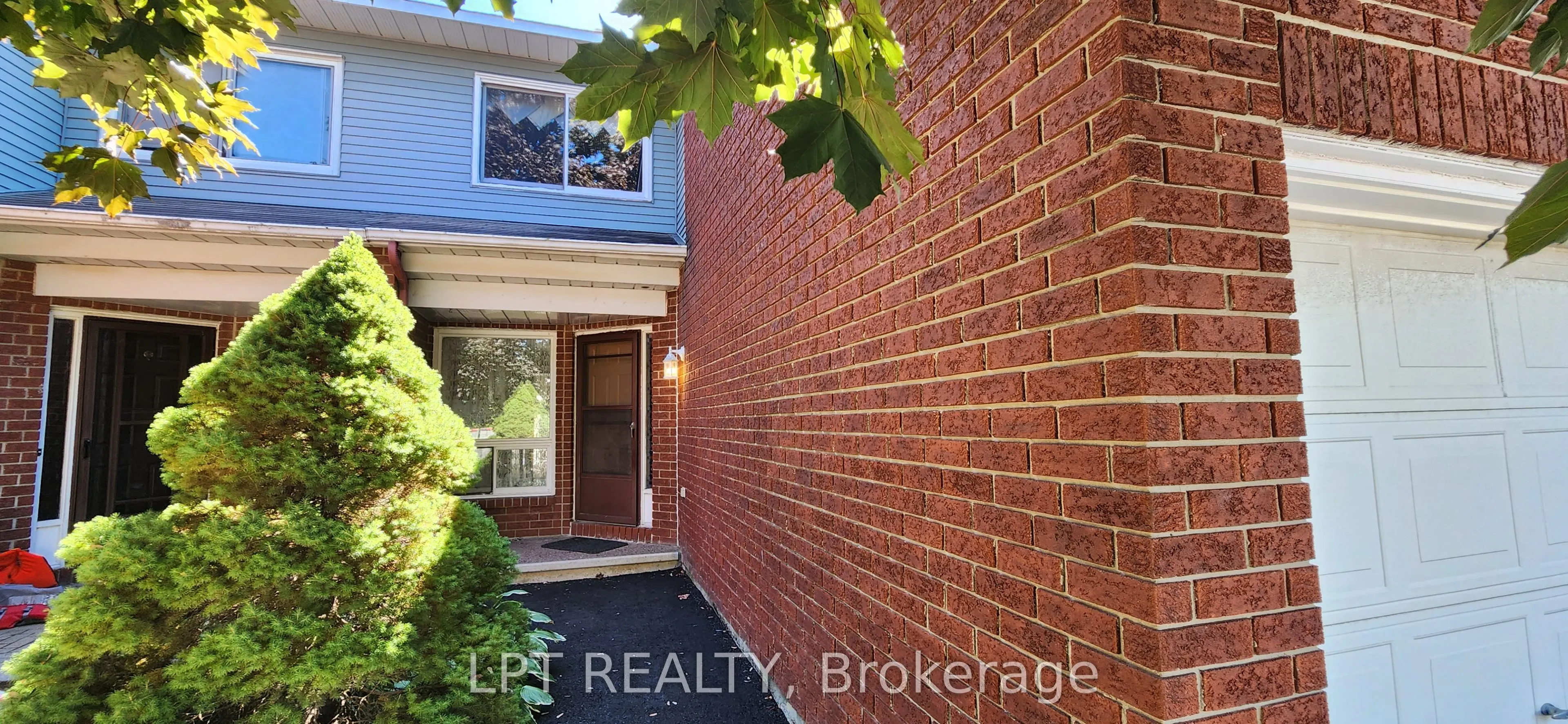148 Pickwick Drive