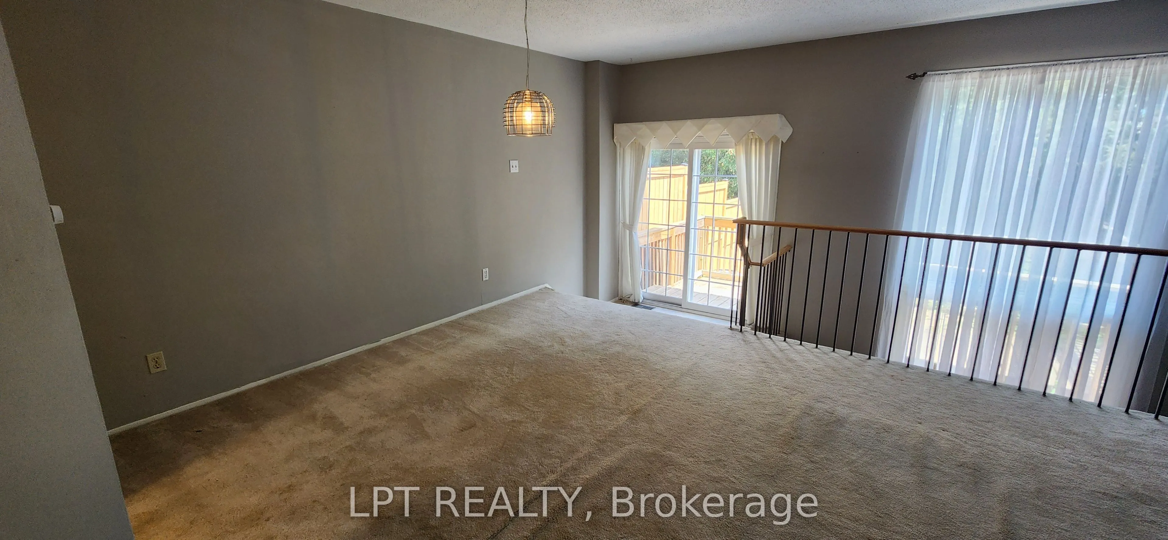 148 Pickwick Drive