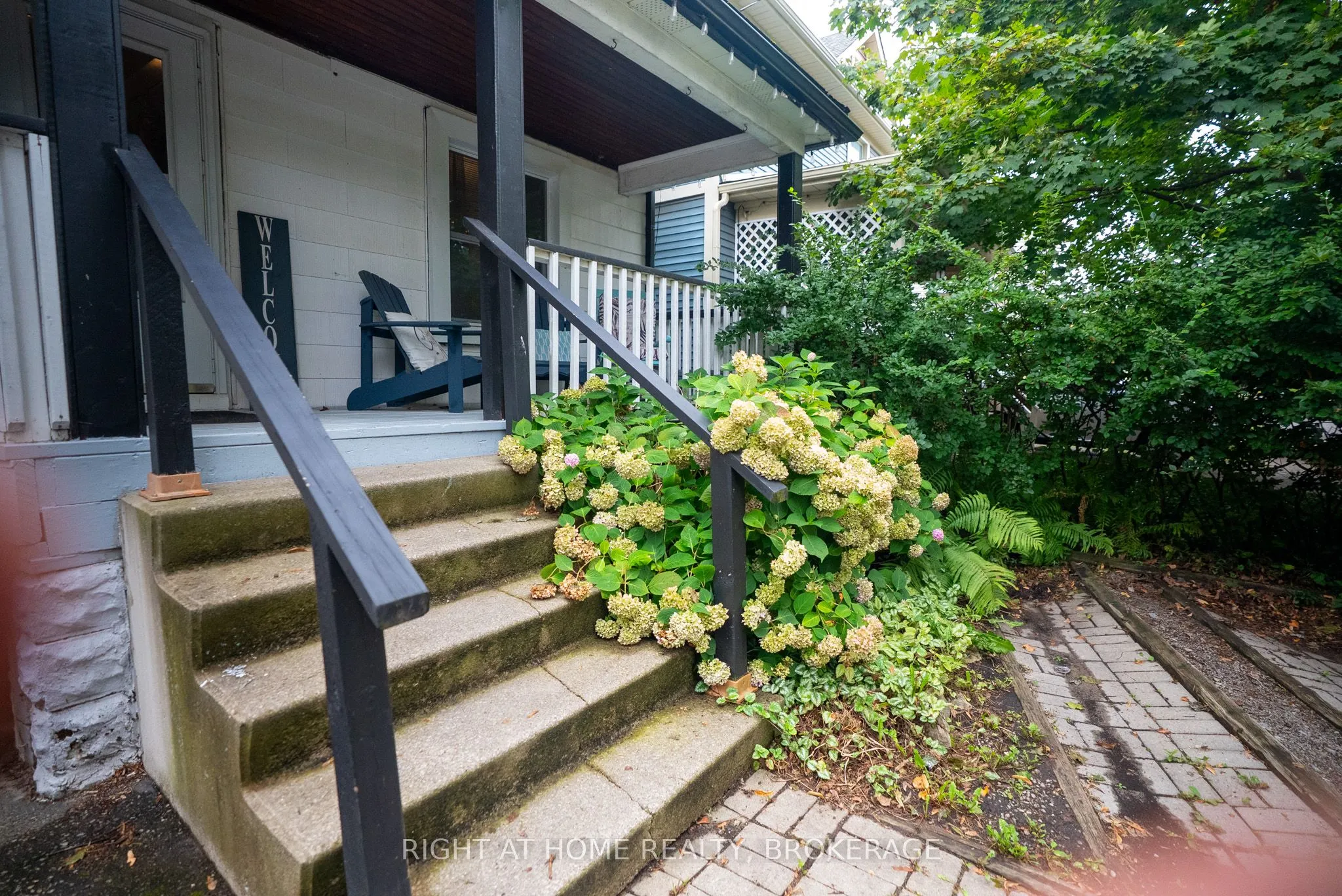 88 Chaplin Avenue