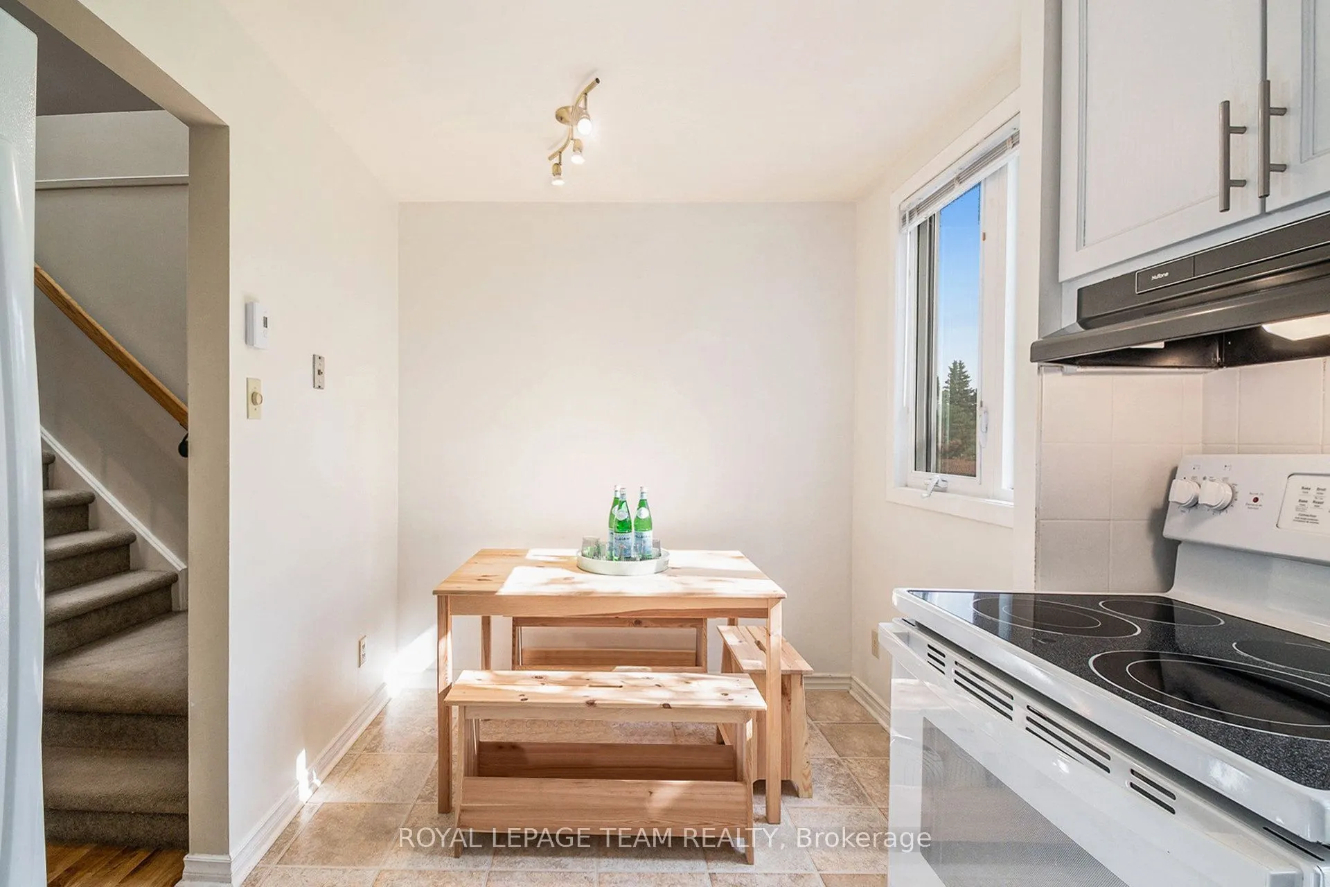 6720 Jeanne D'Arc Boulevard, #B
