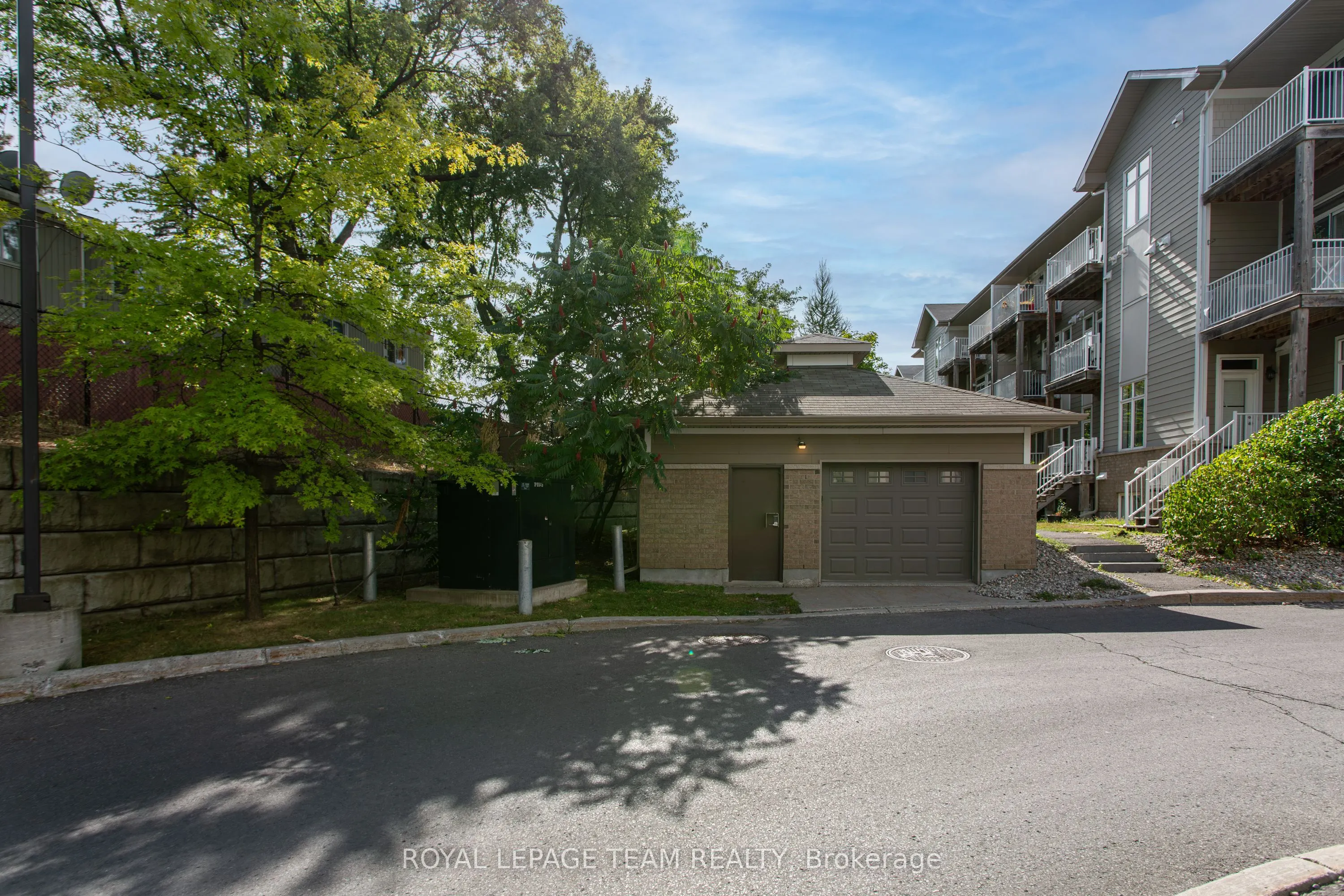 306-A Everest Private, #A