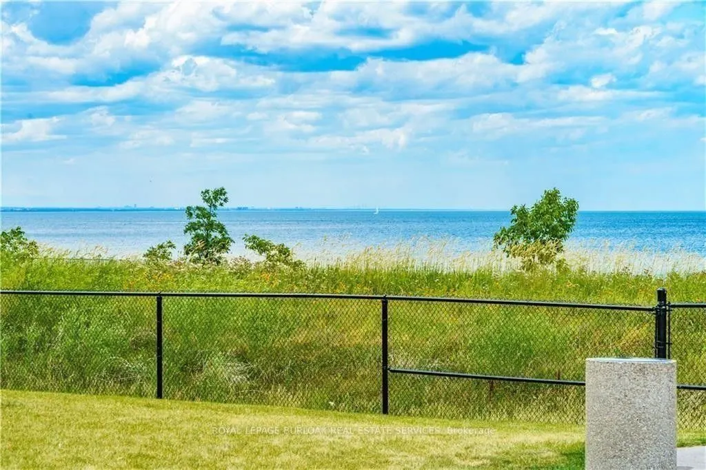 101 Shoreview Place, #135