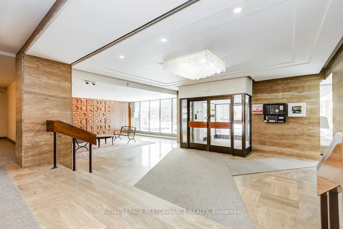 2625 Regina Street, #207