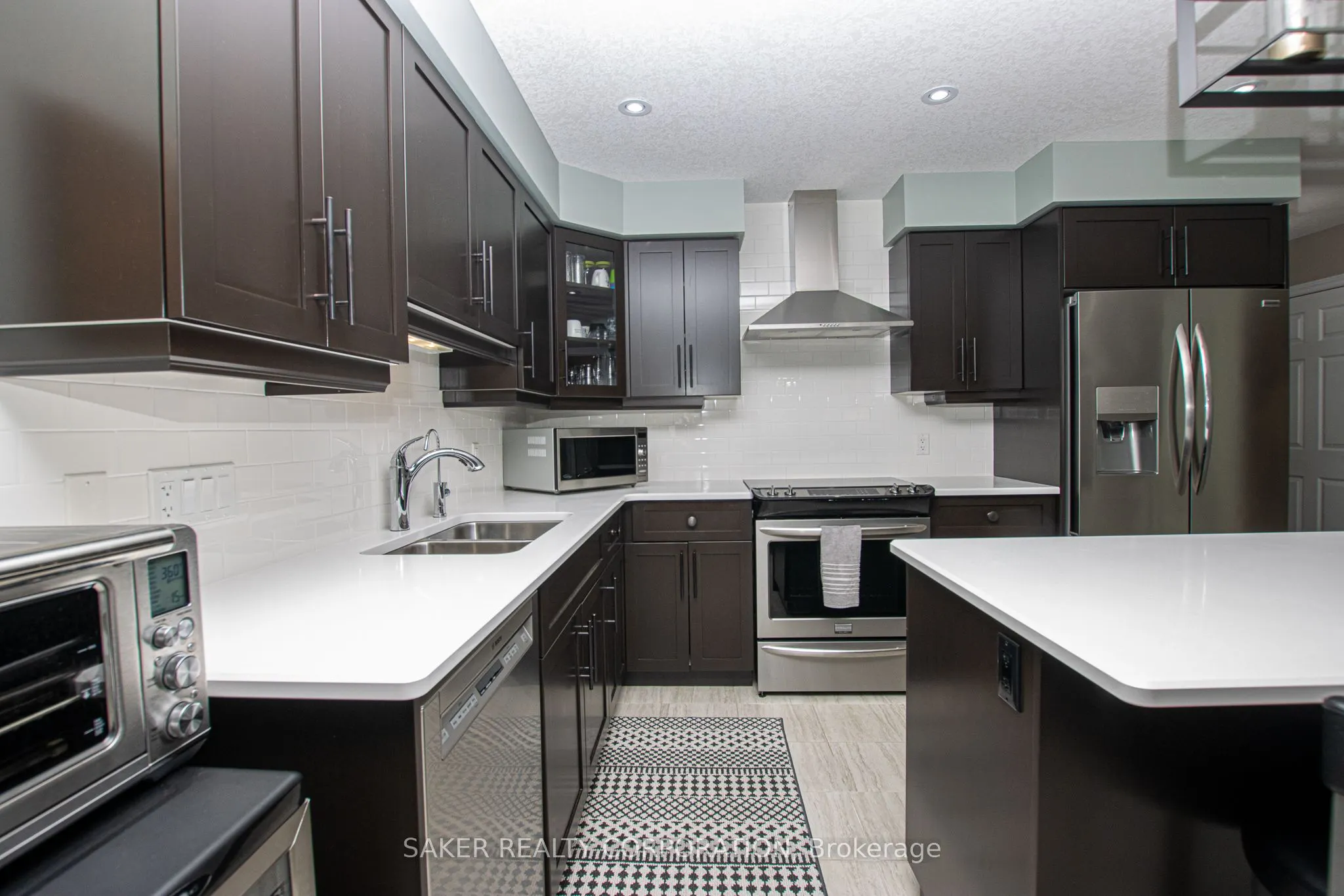 1220 Riverbend Road, #41